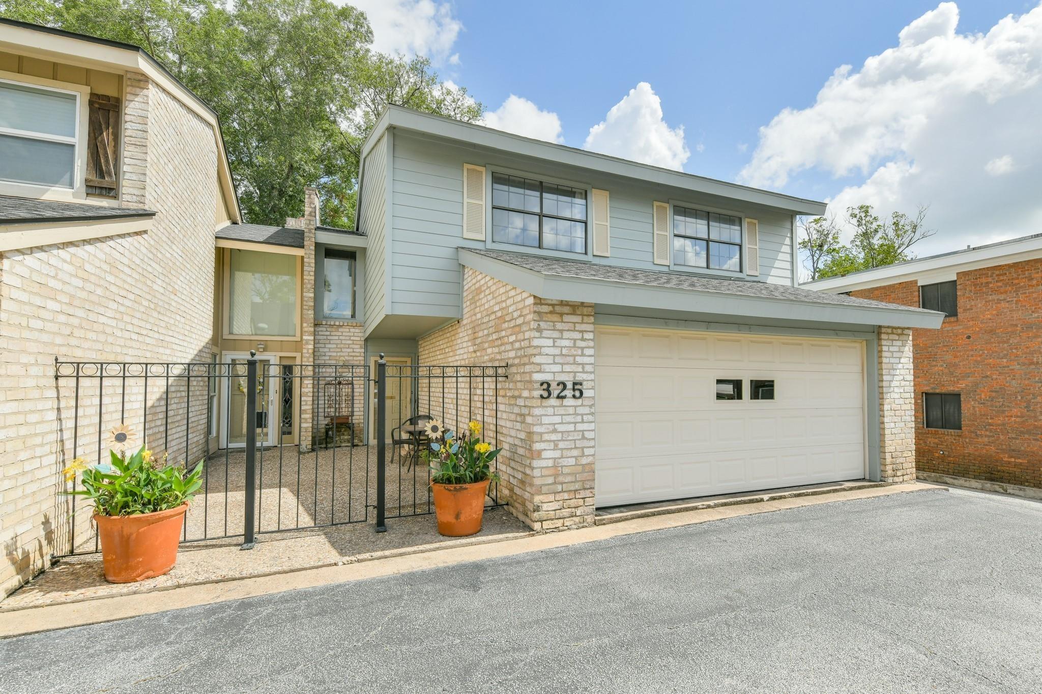 E Main St, Brenham, TX 77833