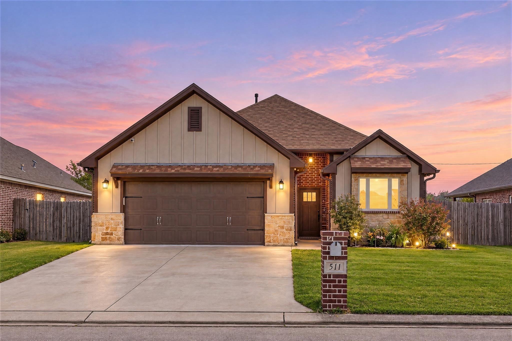 Sunny St, Caldwell, TX 77836