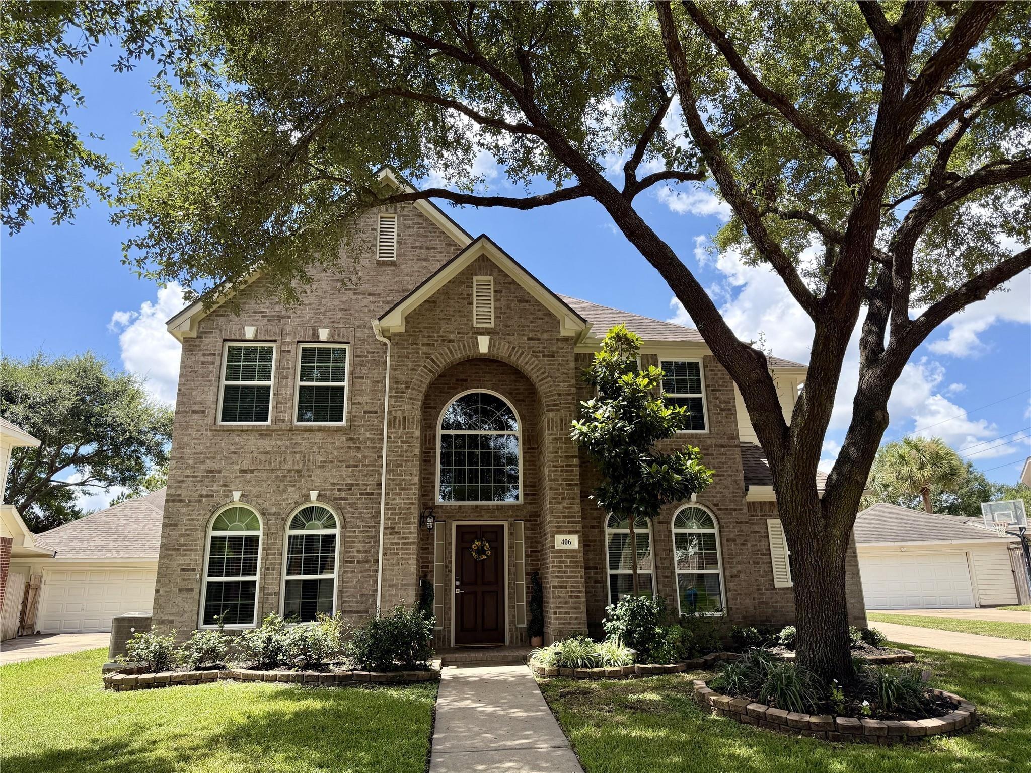 Sterling Heights Ln, Houston, TX 77094