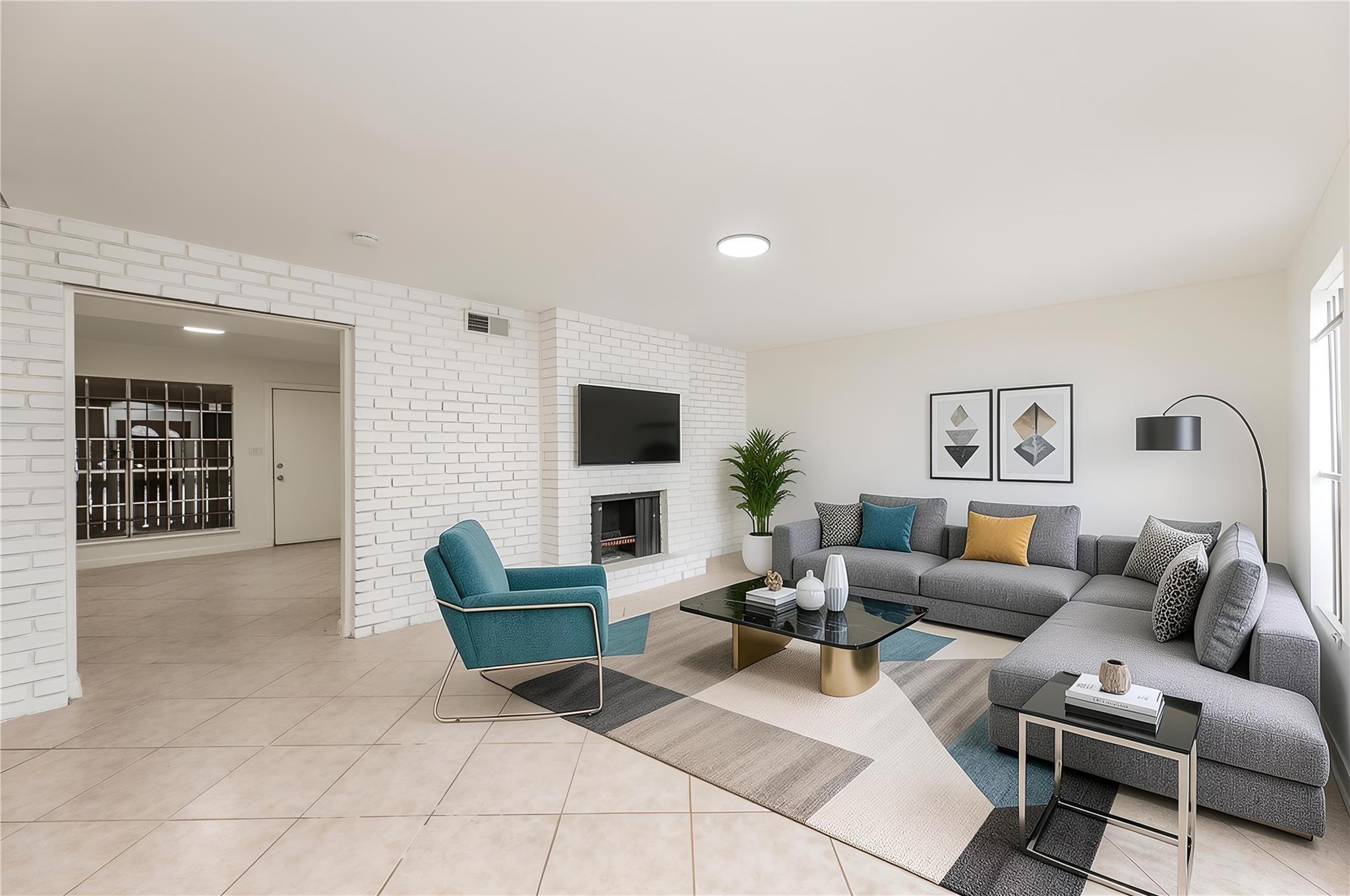 Belle Park Dr, Houston, TX 77072