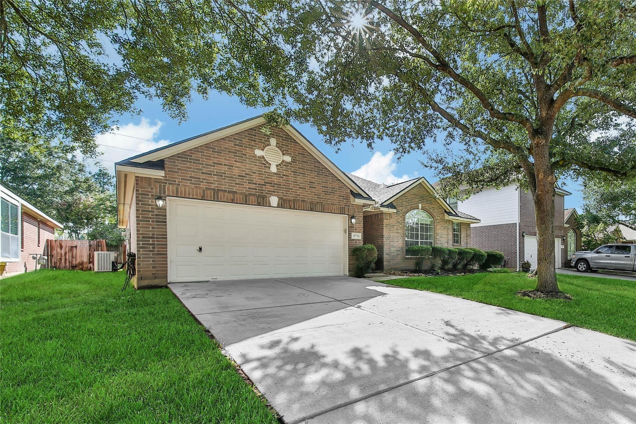 Bending Birch Dr, Cypress, TX 77433