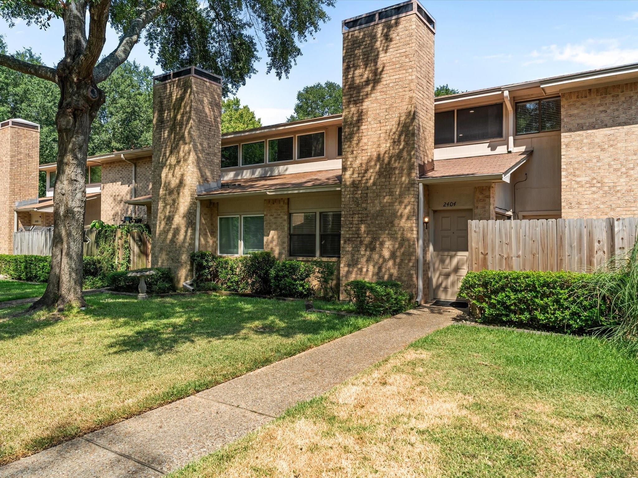 Villa Ct, Tyler, TX 75703