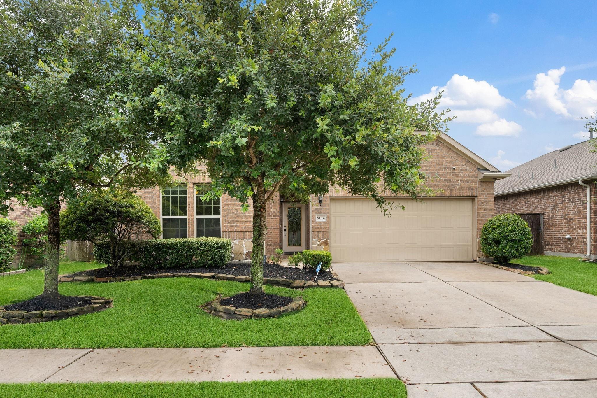 Deborah Colony Ln, Humble, TX 77396