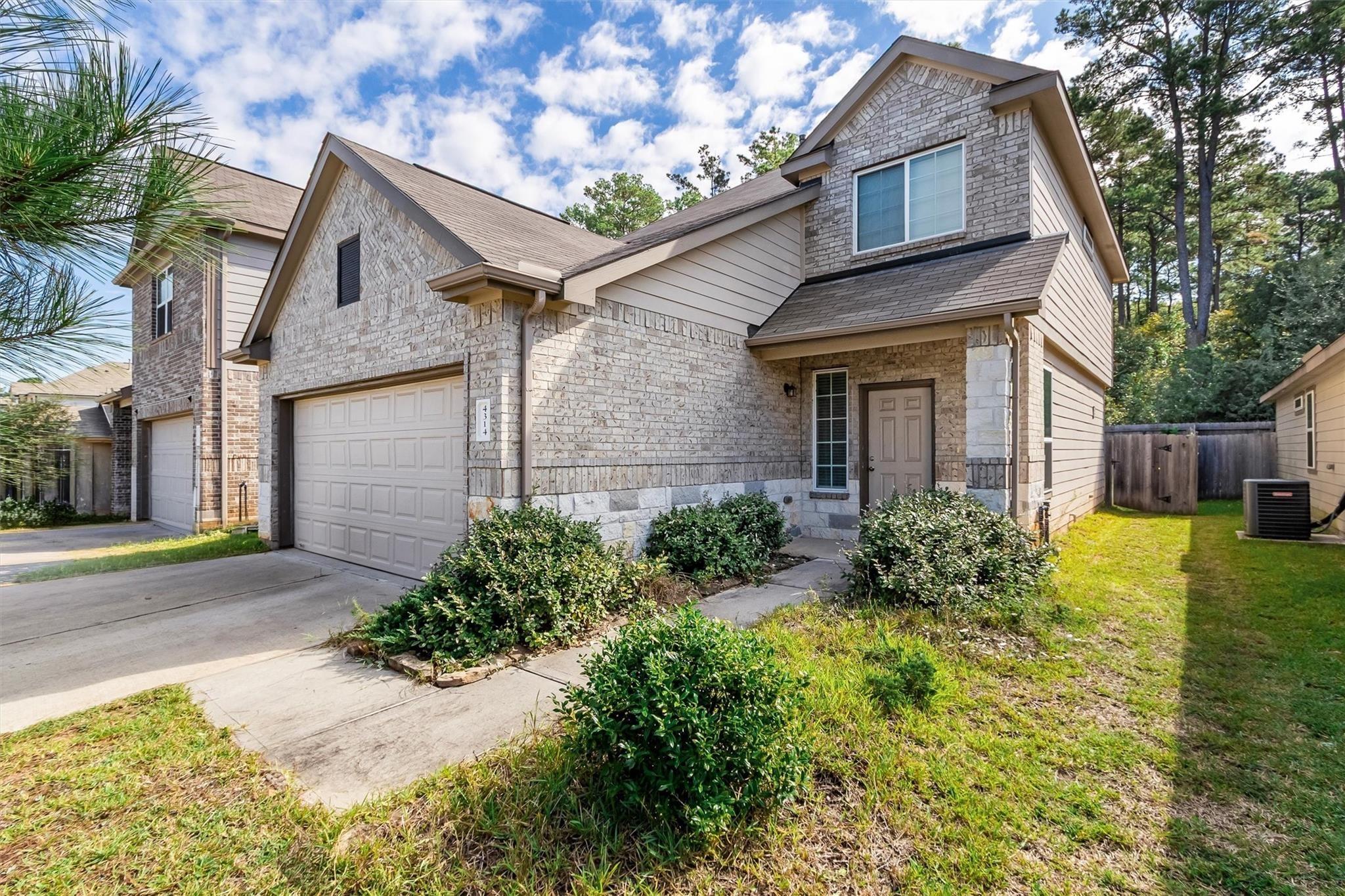 Mcgregor Bluff Ln, Conroe, TX 77304