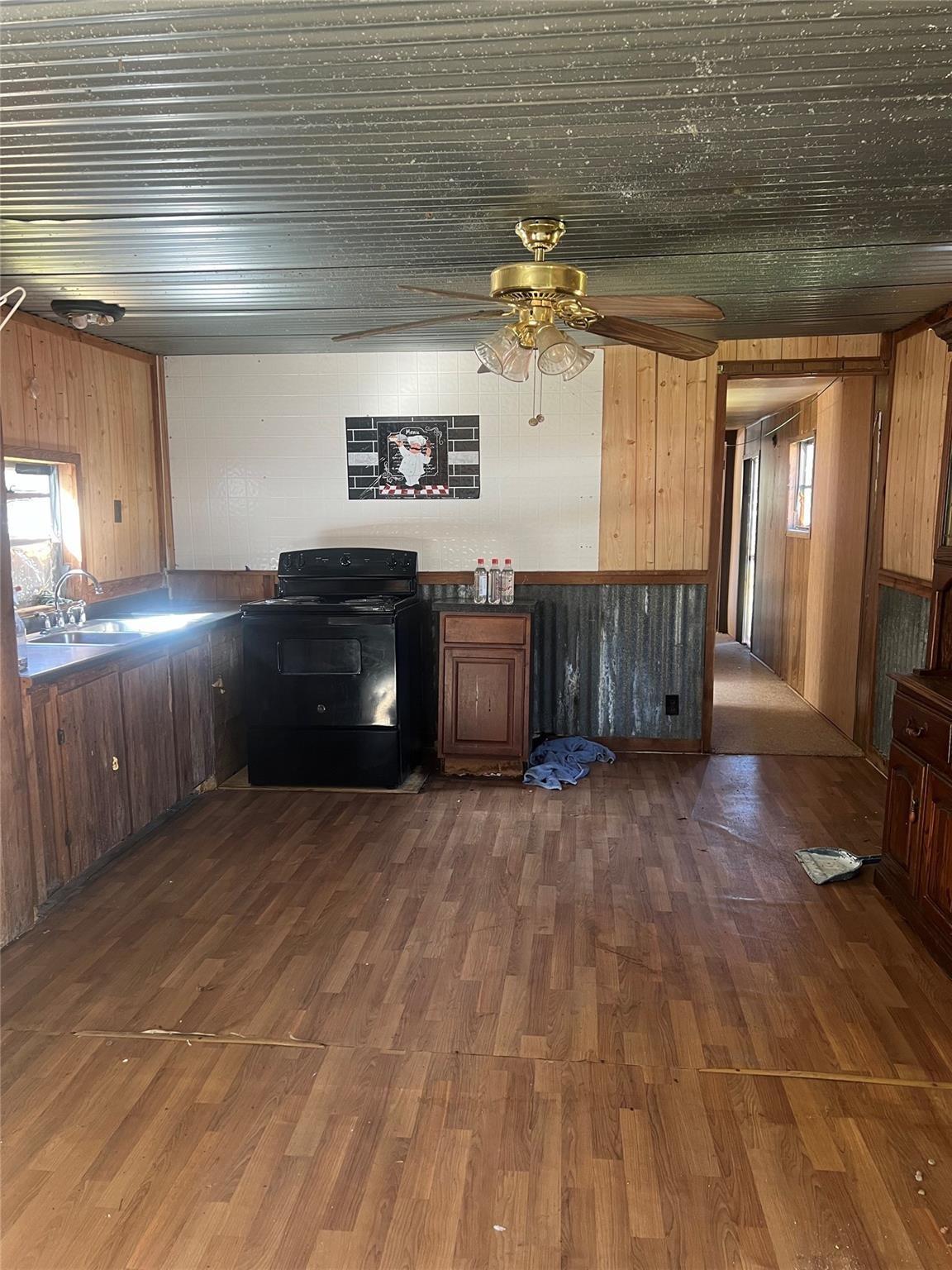 E Heritage Oaks Dr, Porter, TX 77365