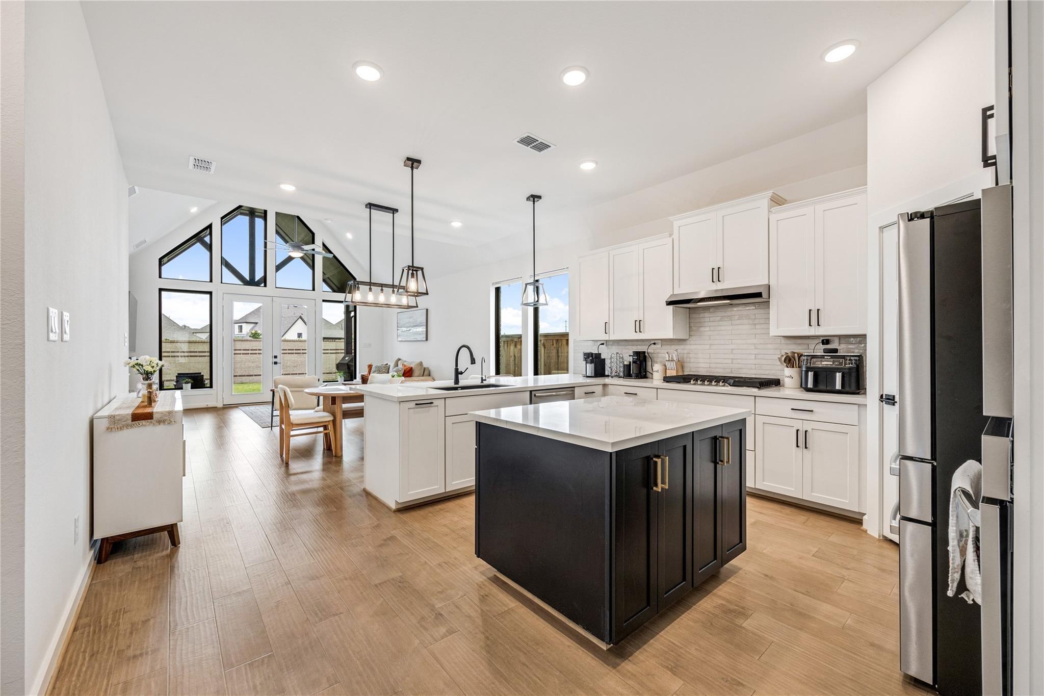 Tumble Mustard Ln, Cypress, TX 77433