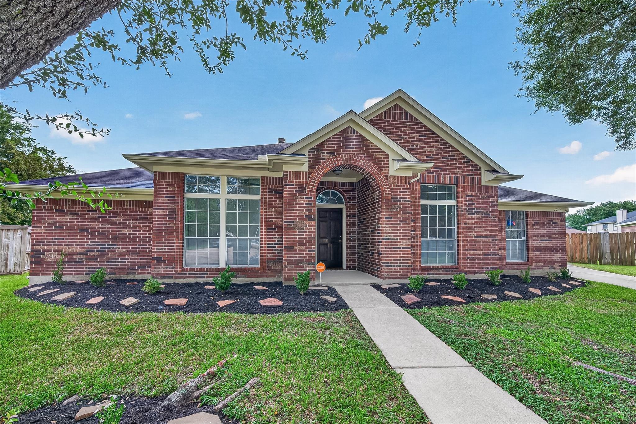 Tall Gum Dr, Fresno, TX 77545
