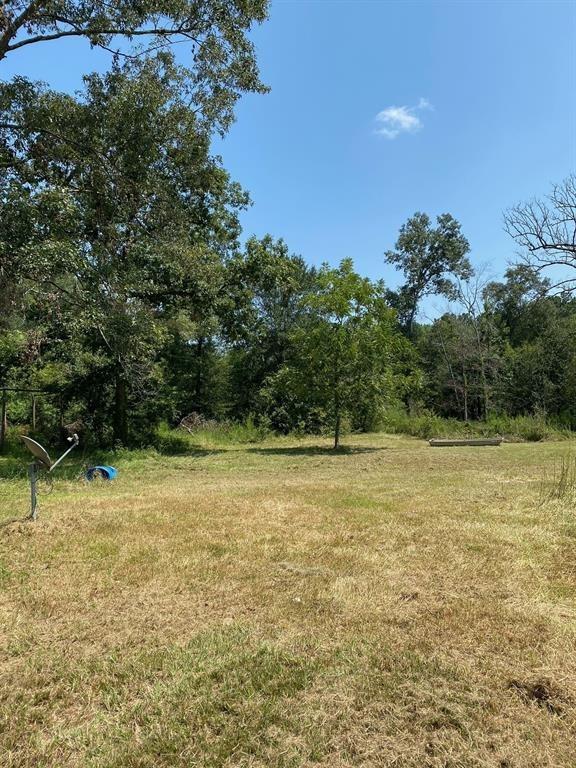 Deer Gln W, Conroe, TX 77302