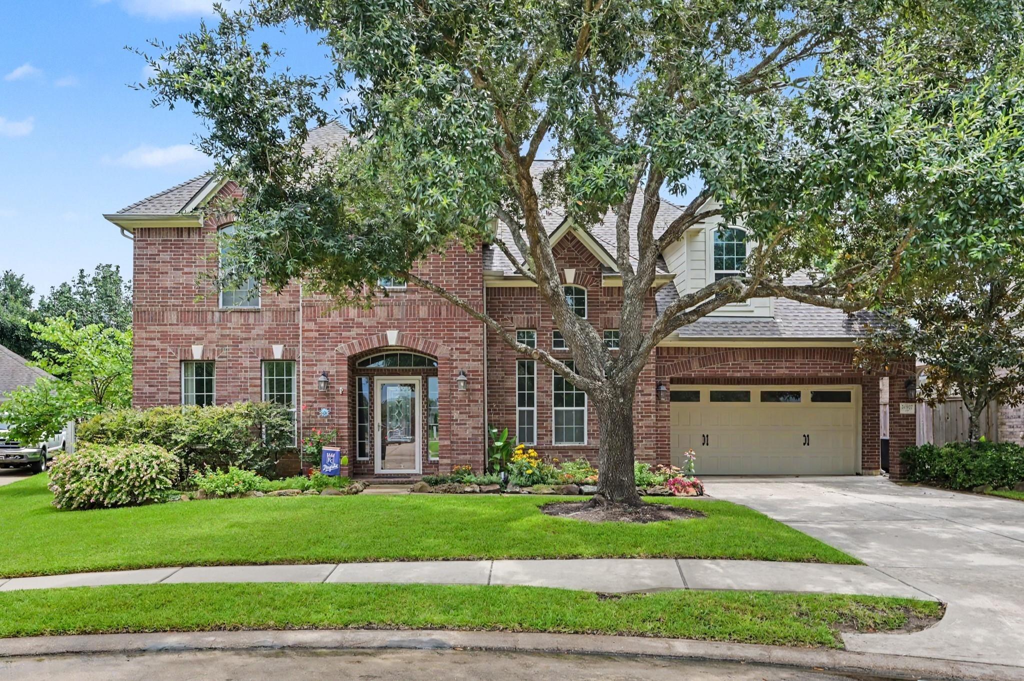 Mossy Leaf Ln, Cypress, TX 77433