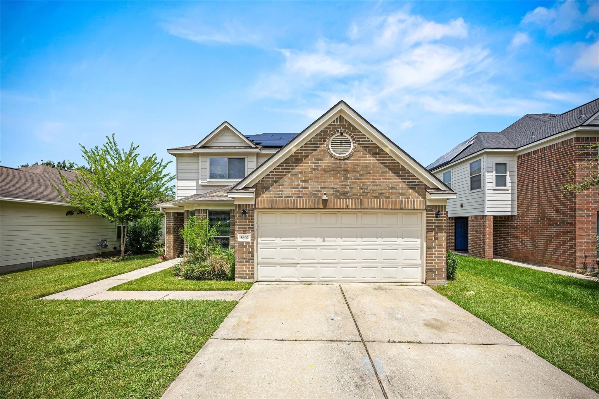 Wasabi Ln, Baytown, TX 77521