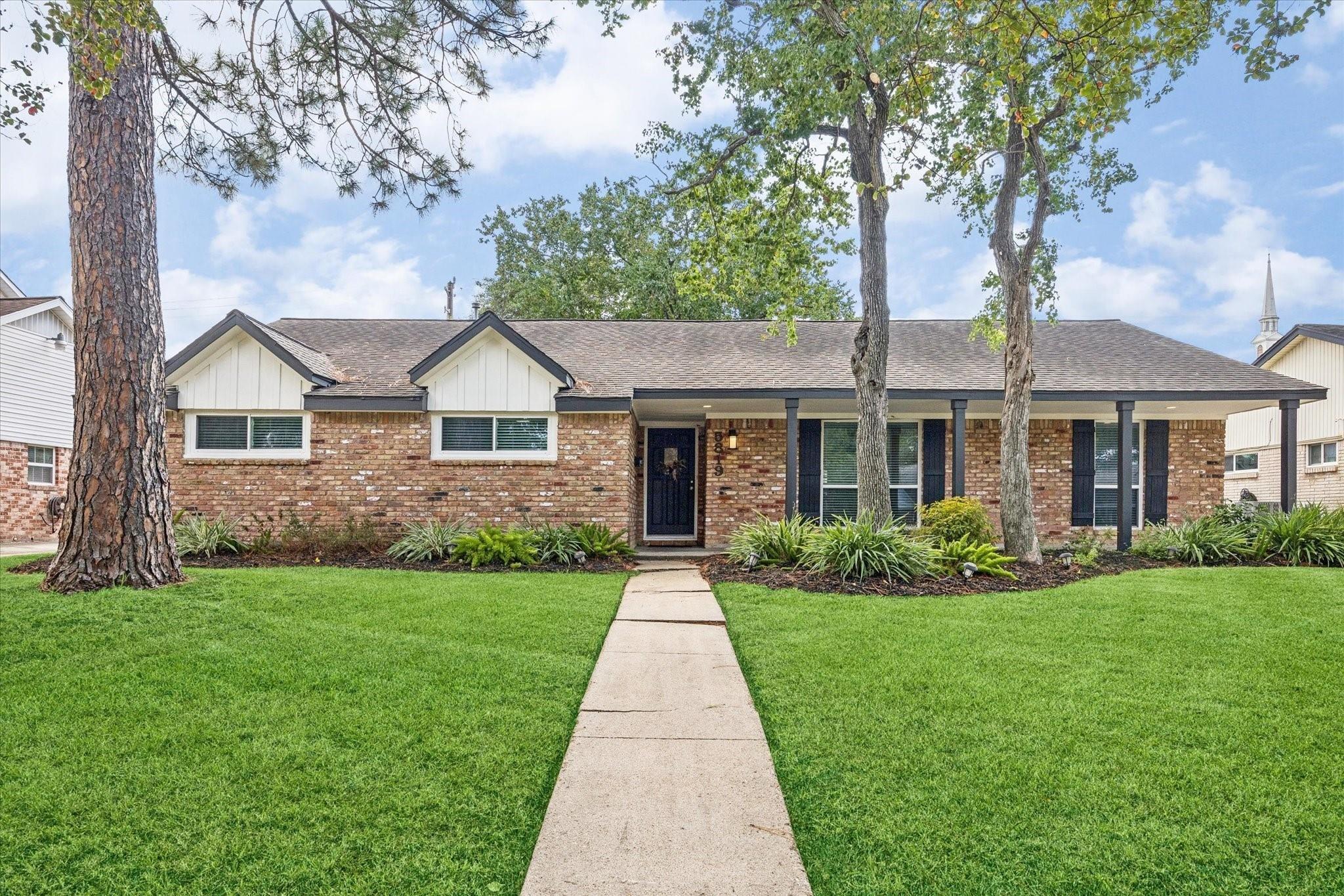 Cheena Dr, Houston, TX 77096