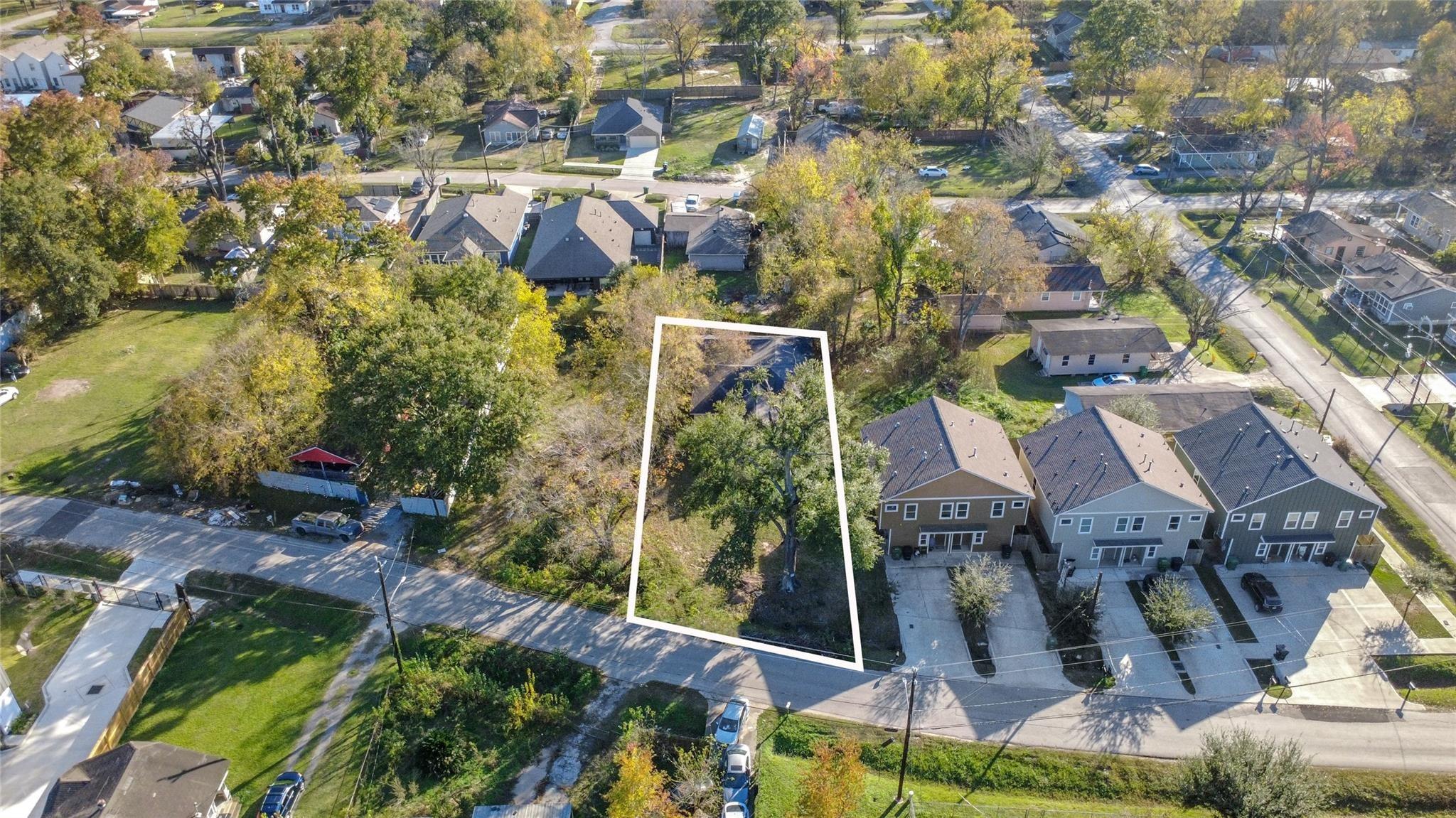 Marcolin St, Houston, TX 77088