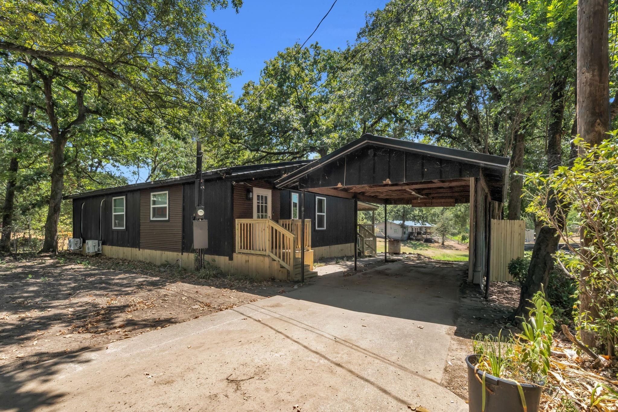 Wren Ln, Gun Barrel City, TX 75156