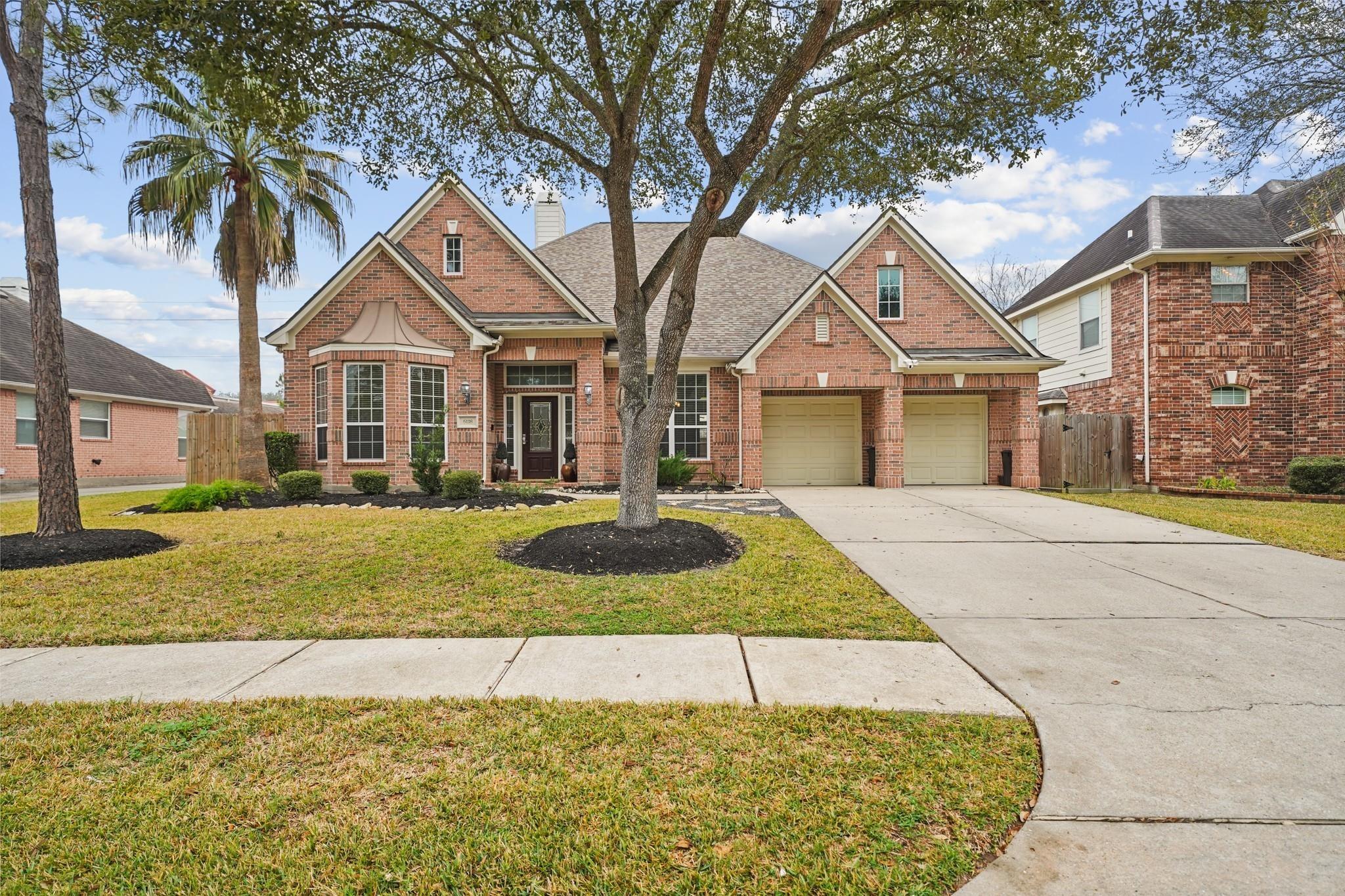 Berwick Ln, League City, TX 77573