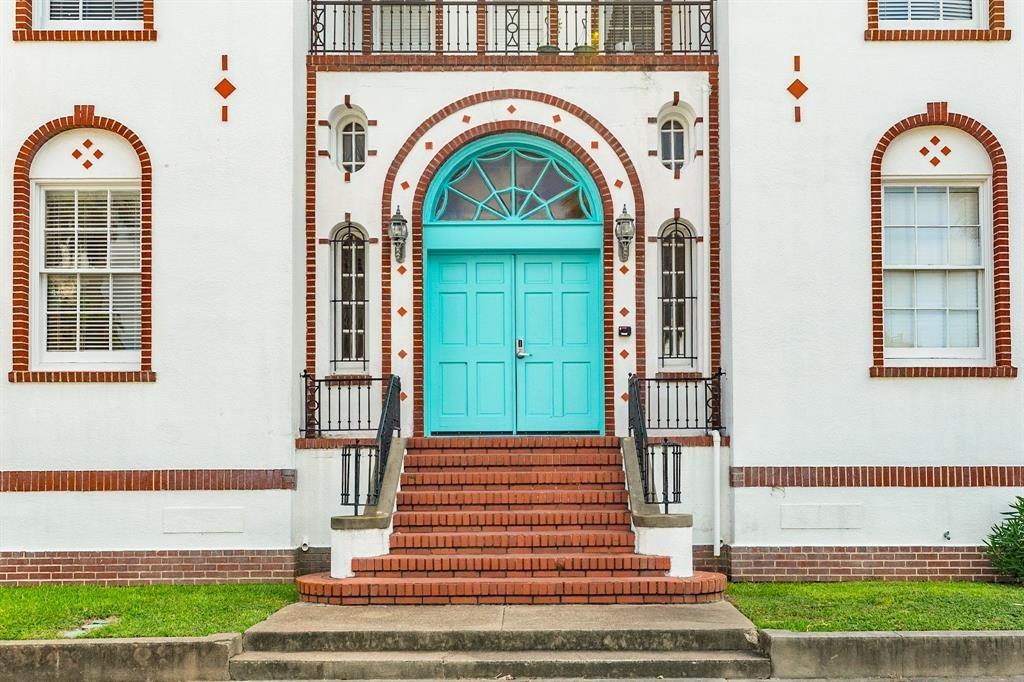 22nd St, Galveston, TX 77550