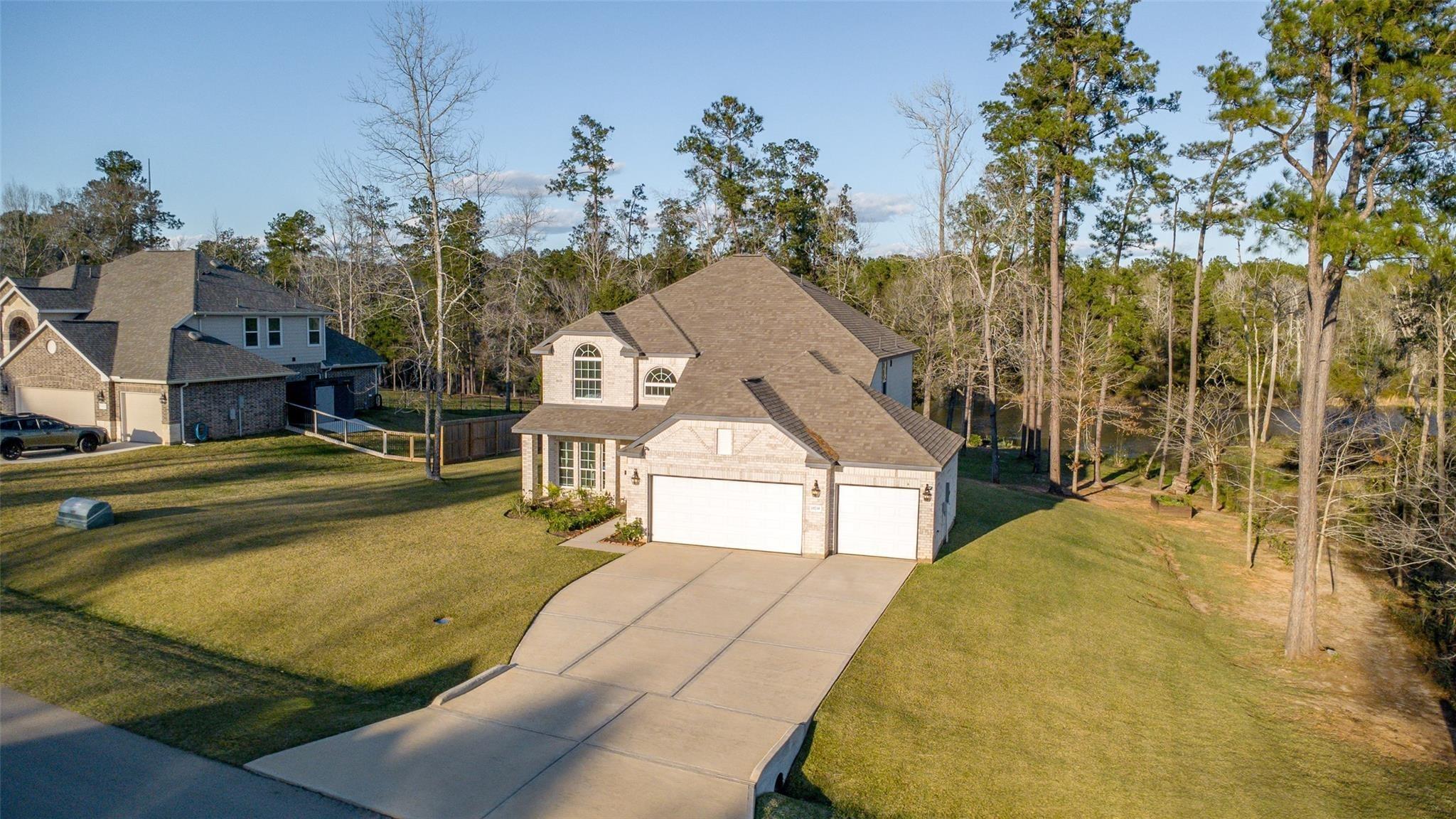 Oakwood Ranch Dr, Willis, TX 77378