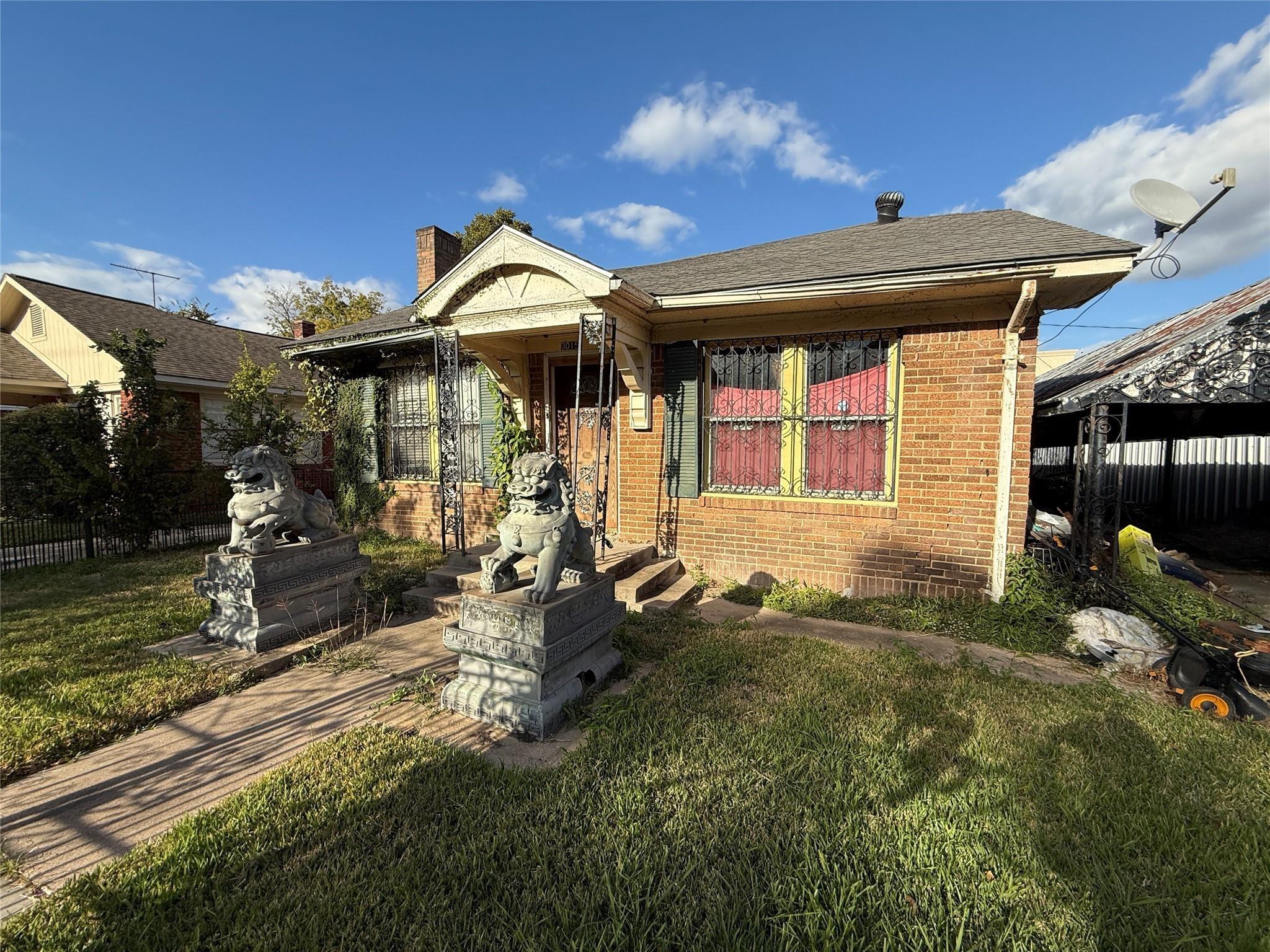 Wentworth St, Houston, TX 77004