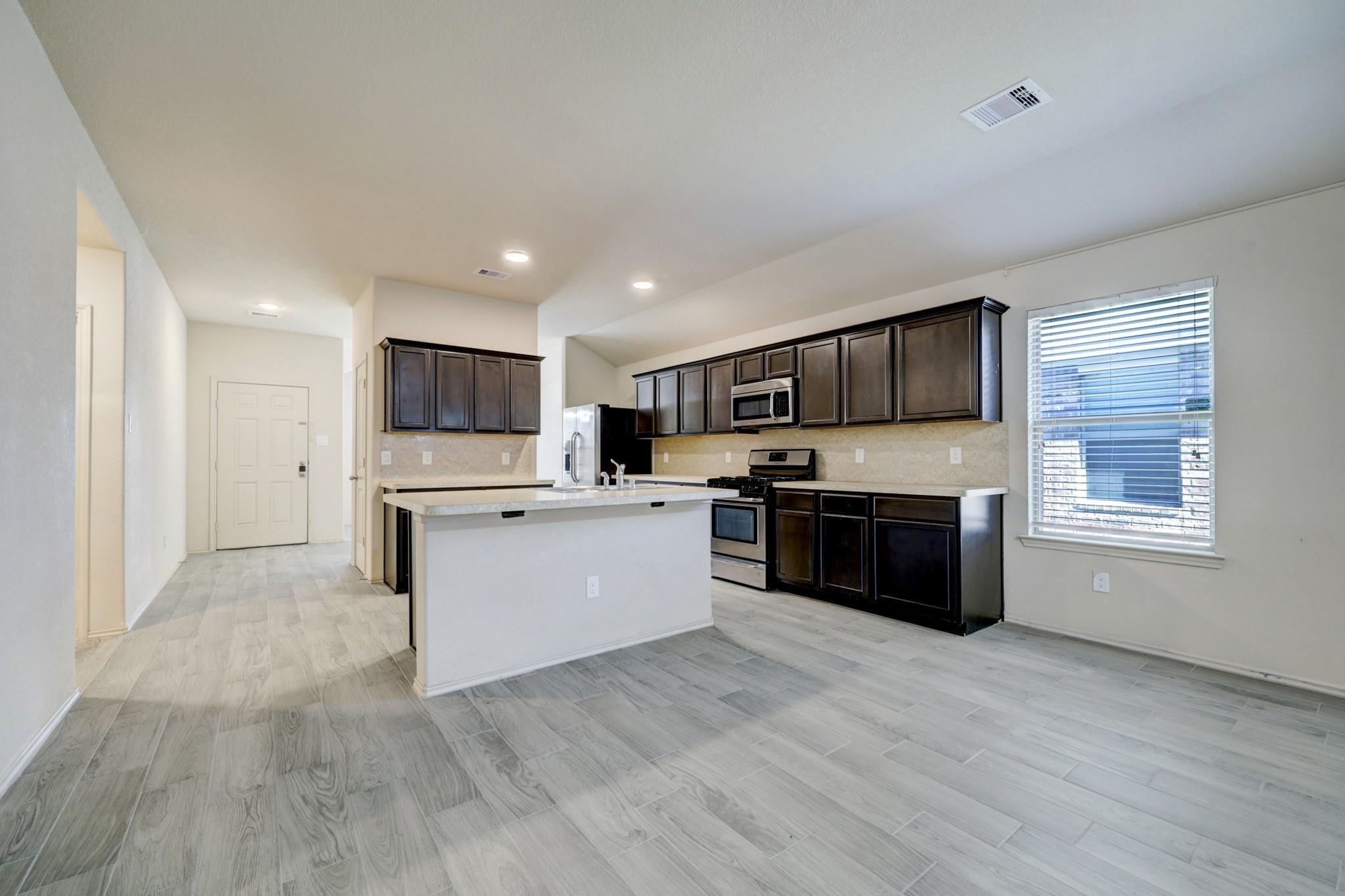 Silla Ridge Ct, Houston, TX 77049
