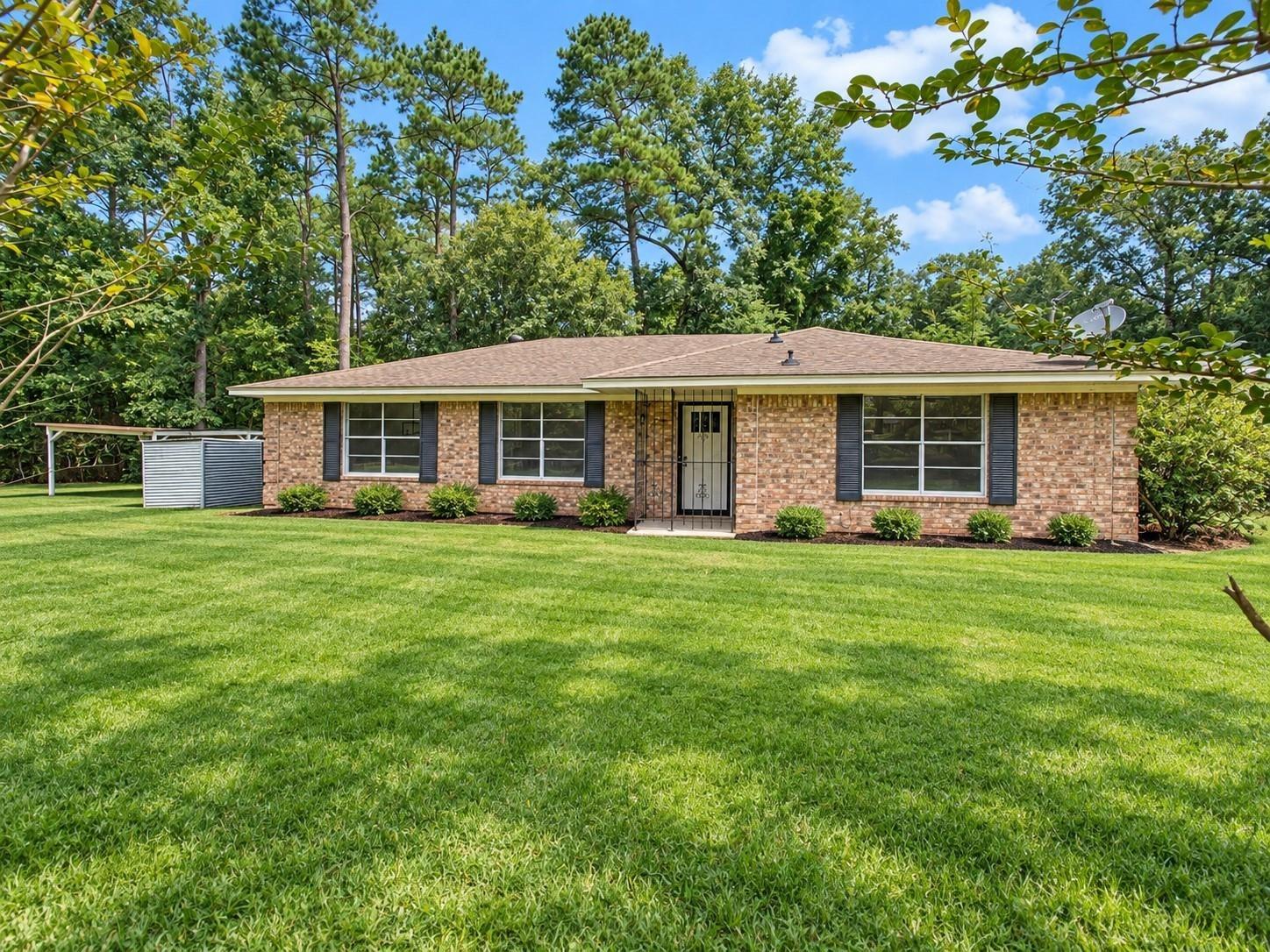 Peach Creek Dr, New Caney, TX 77357