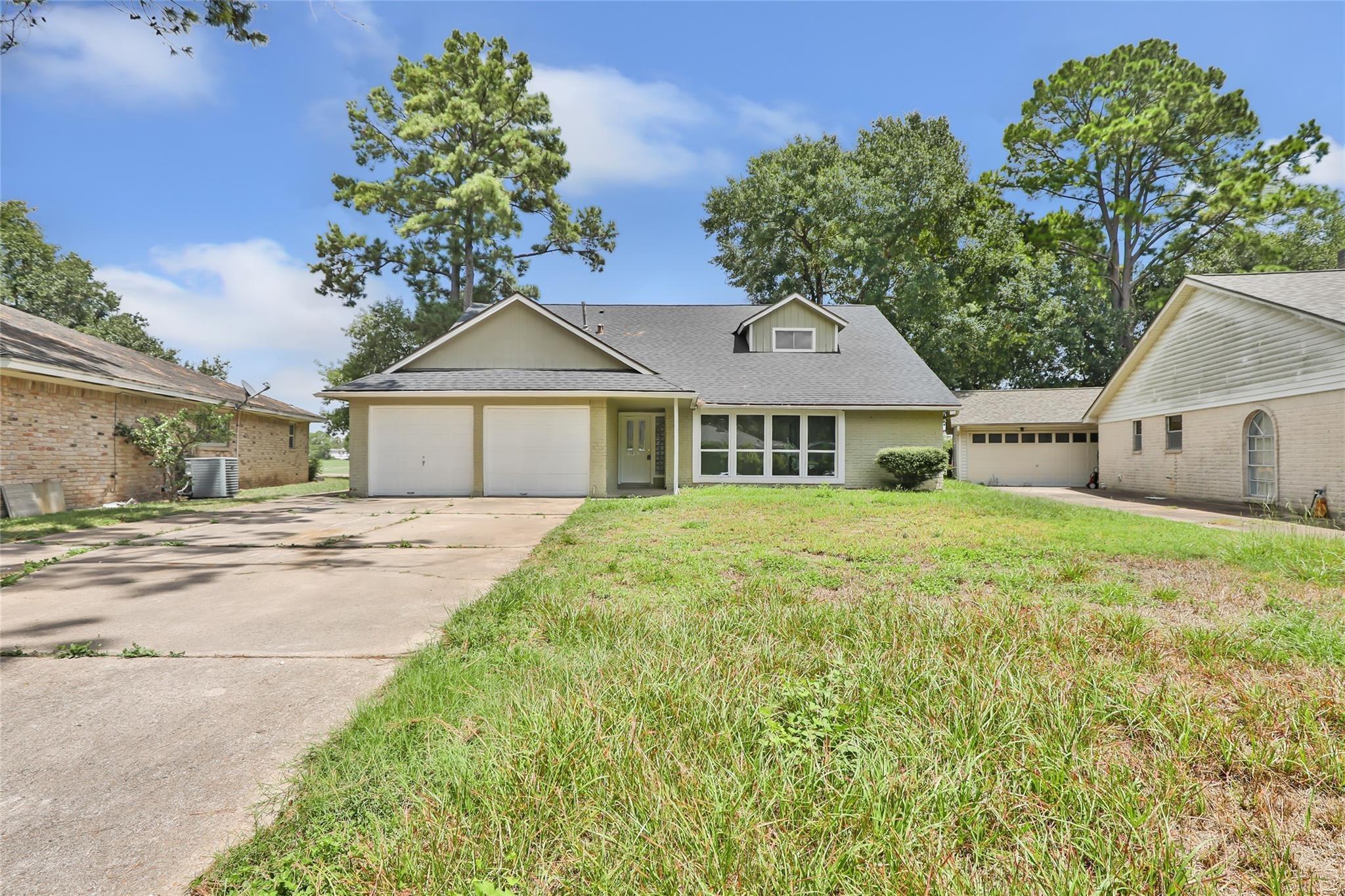 Lawn Ln, Houston, TX 77088