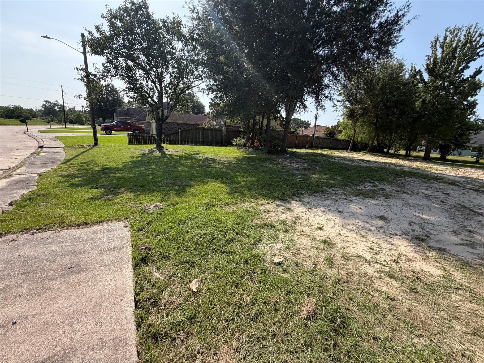 Kitty Chapin Ave, Orange, TX 77632
