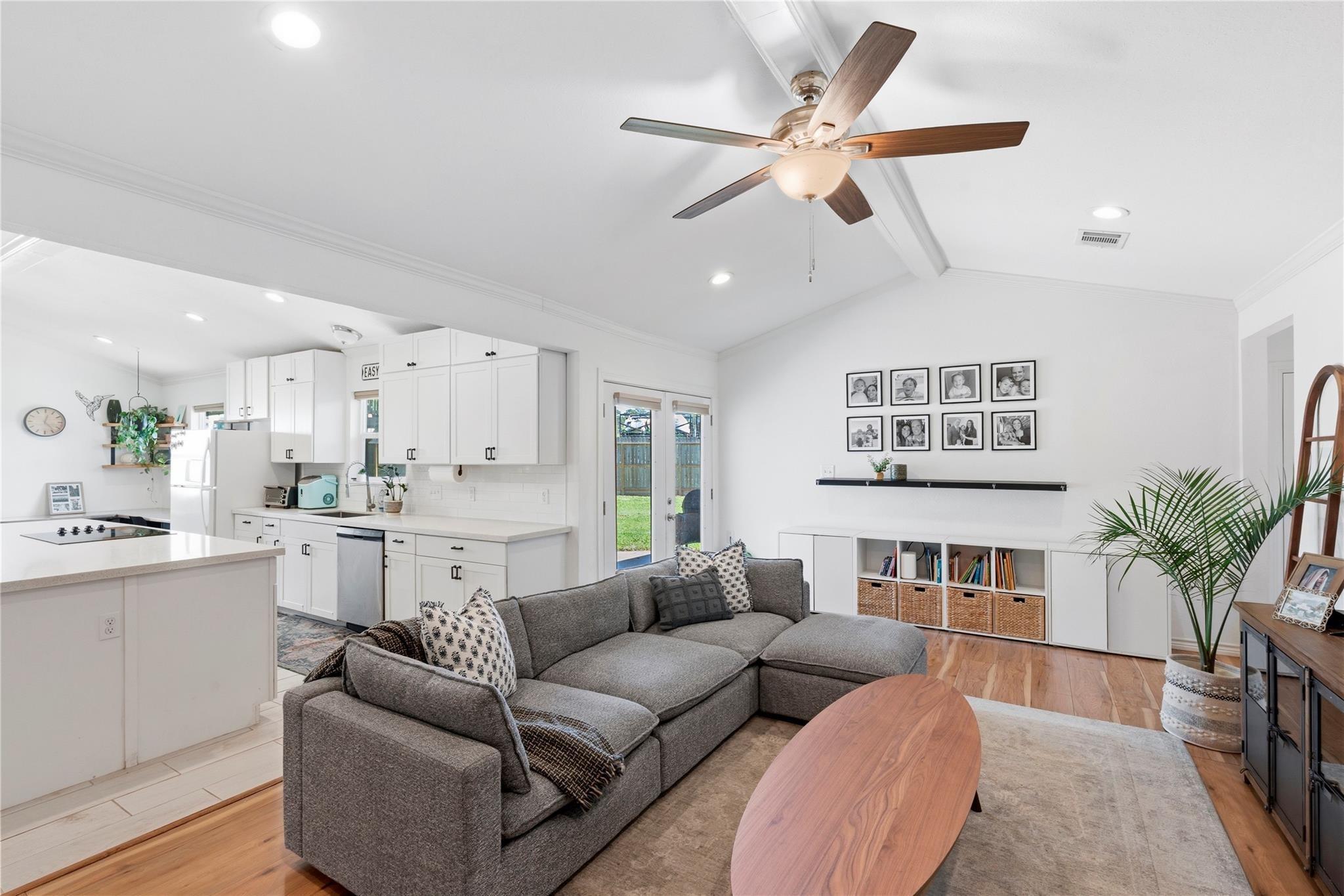 Enchanted Oaks Ct, Spring, TX 77388