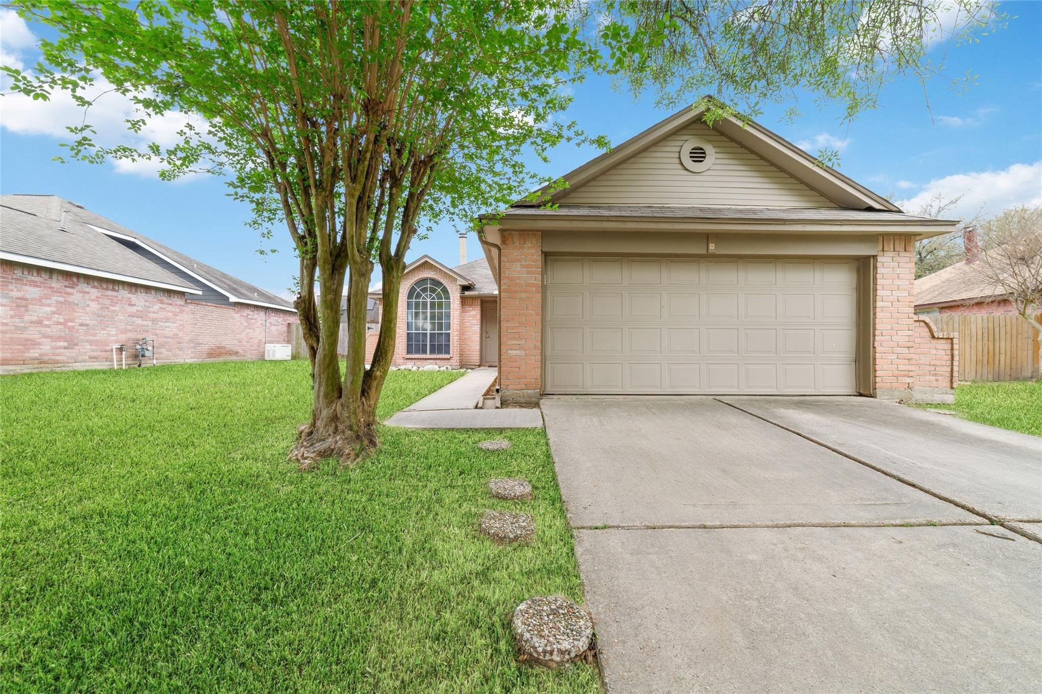Horden Creek Dr, Tomball, TX 77375