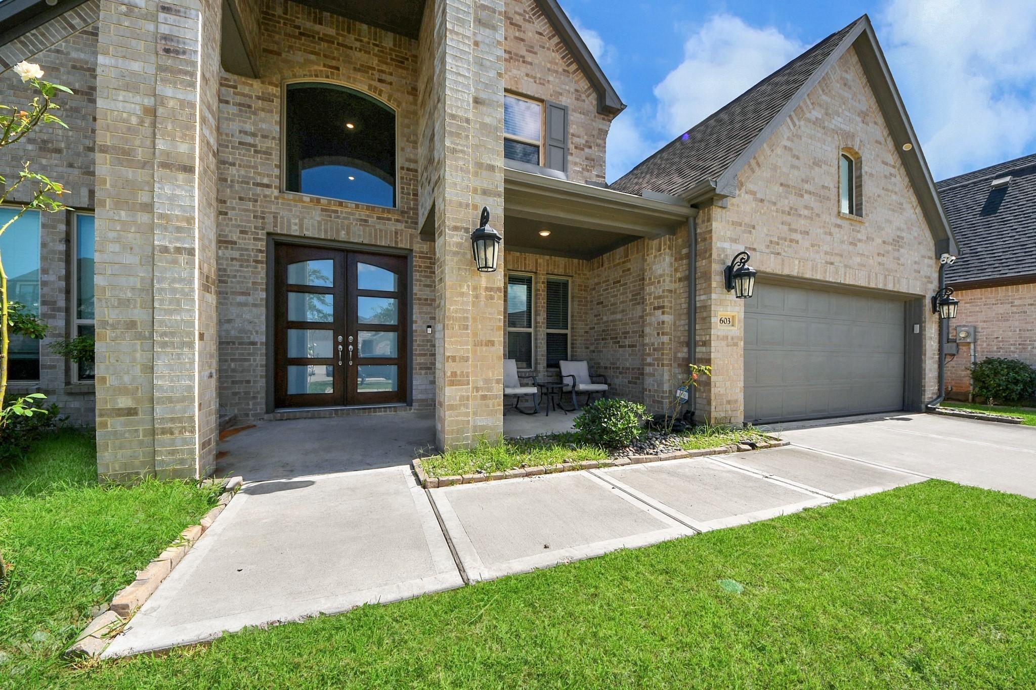 Beachman Shore Ln, La Porte, TX 77571