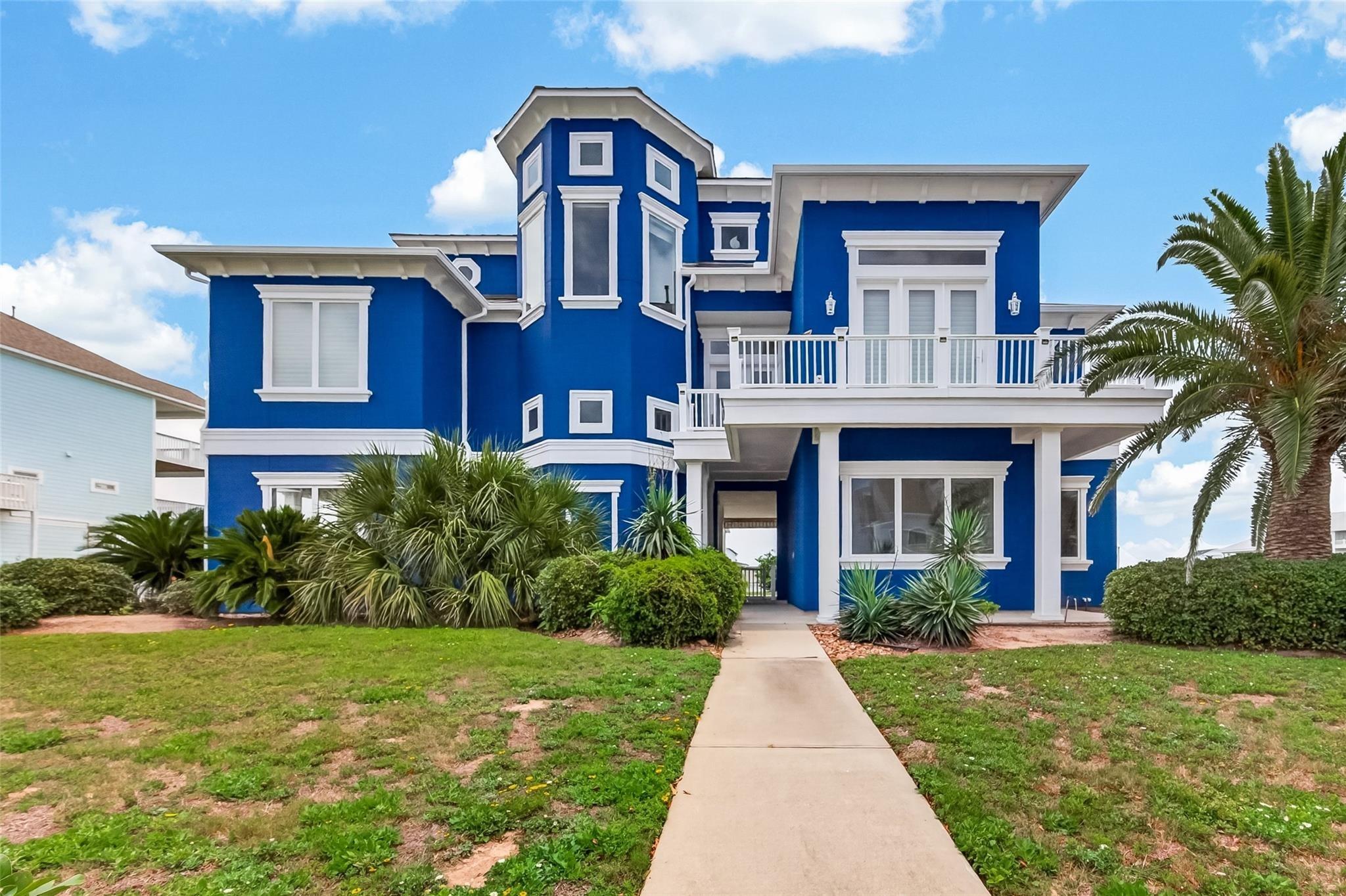 E Sunset Bay Dr, Galveston, TX 77554