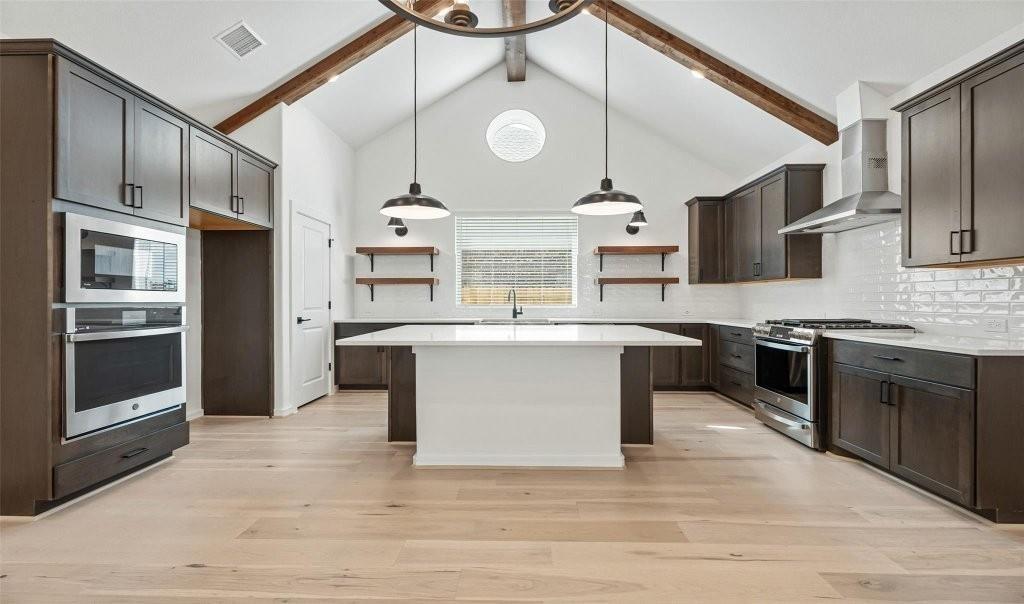 Hooks Trail Ln, League City, TX 77573