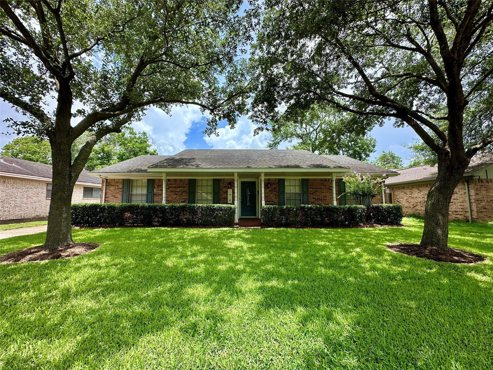 Birchmont Dr, Houston, TX 77092