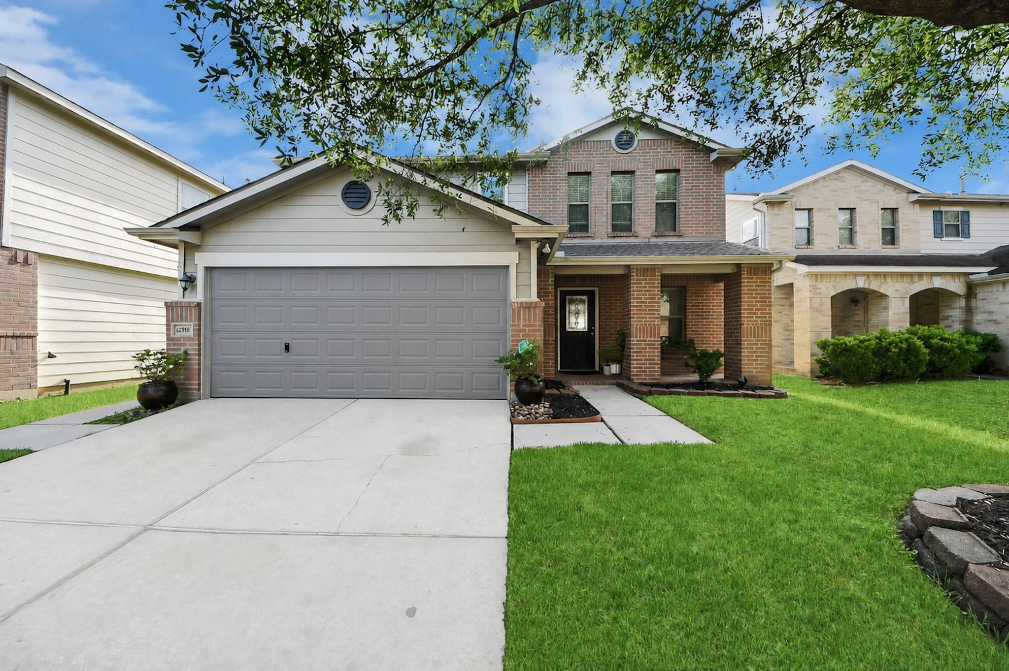 Prosperity Ridge Dr, Houston, TX 77048