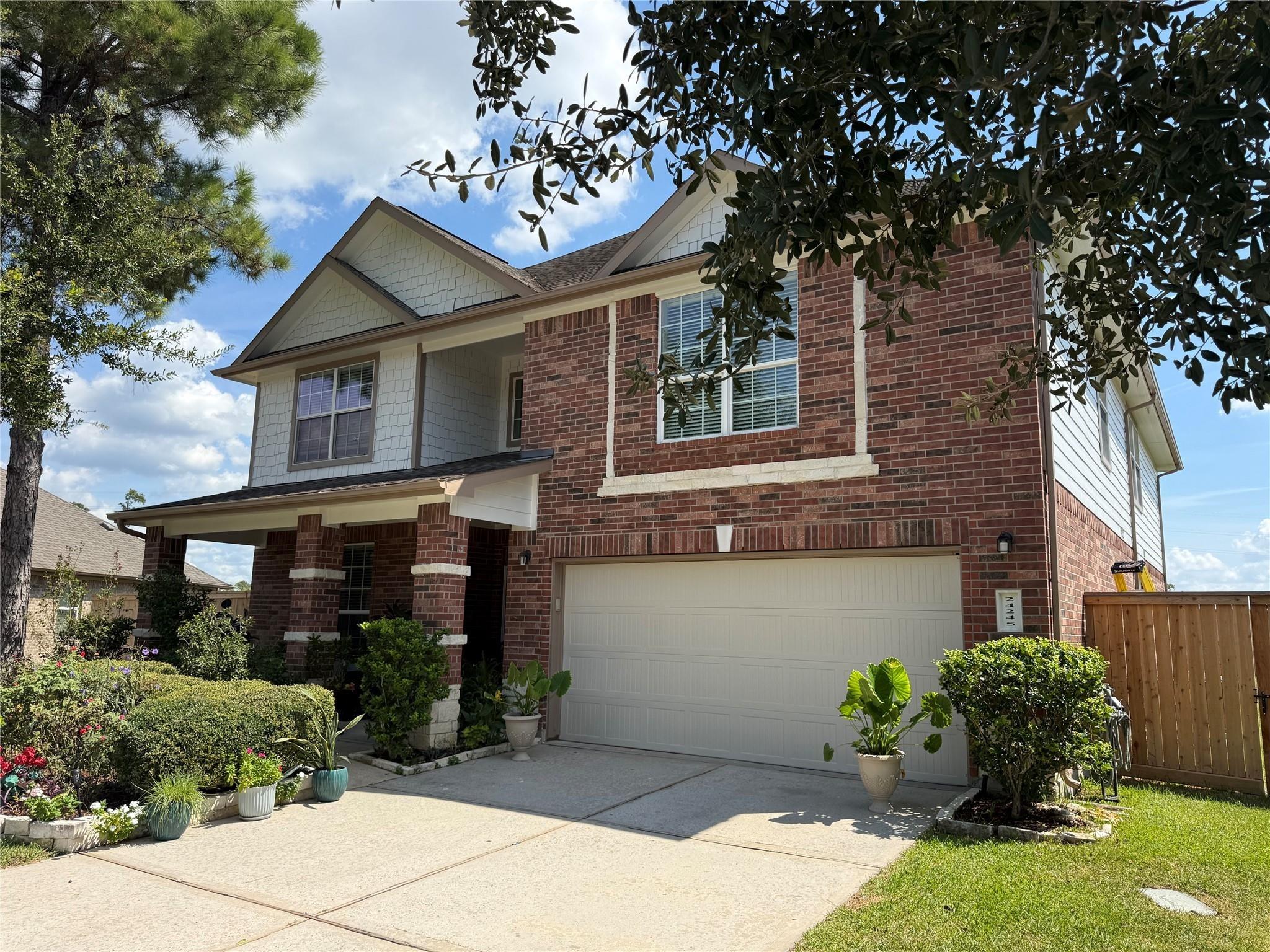Burks Trail Dr, Porter, TX 77365