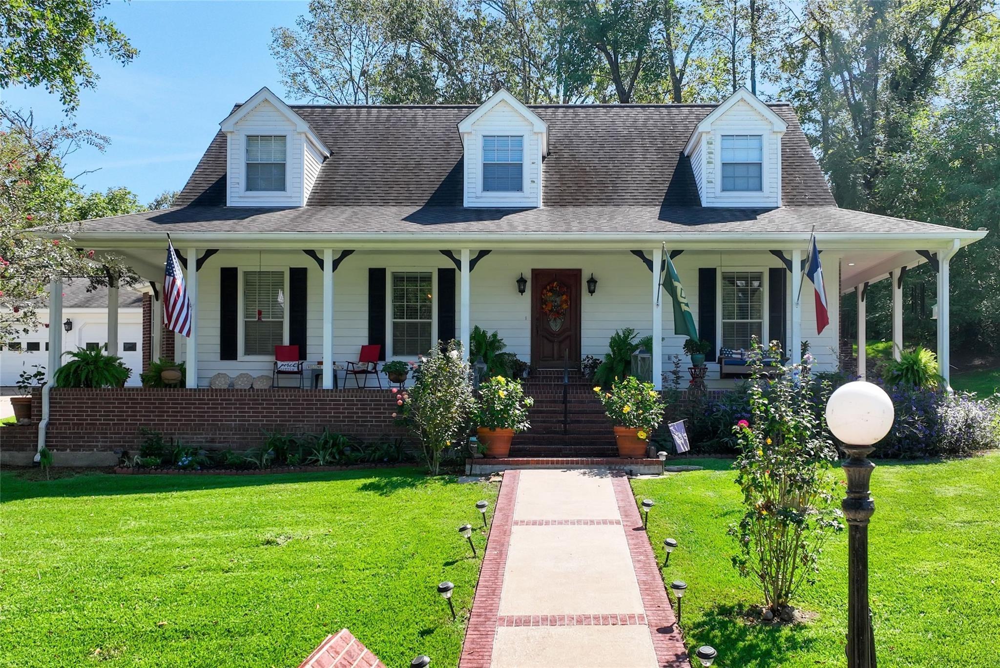 Lake Oaks Blvd, Coldspring, TX 77331