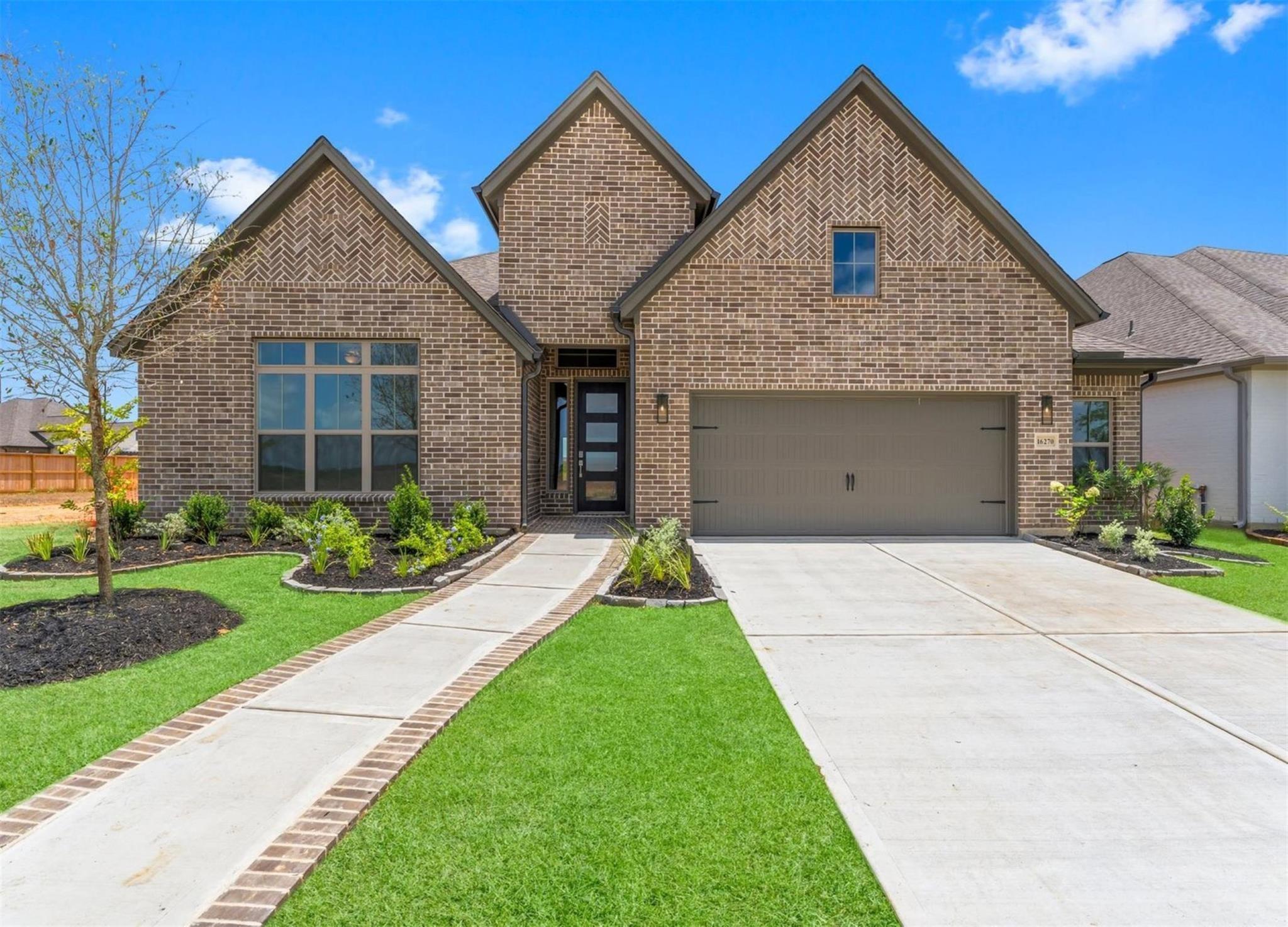Blue Mistflower Ln, Hockley, TX 77447