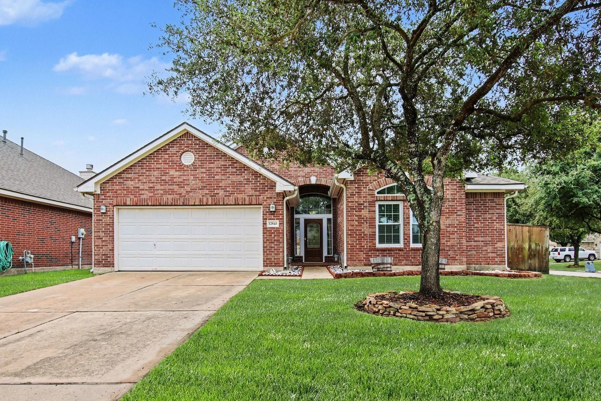 Sherlock Acres Dr, Tomball, TX 77377
