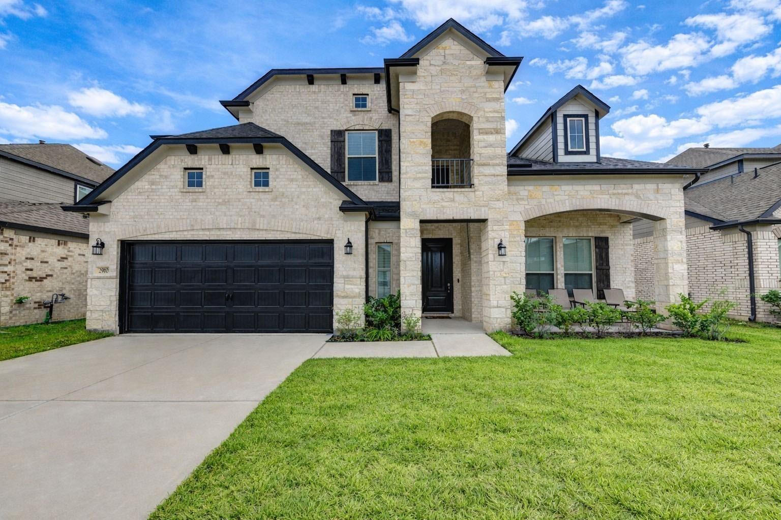 Knotty Forest Dr, Spring, TX 77373