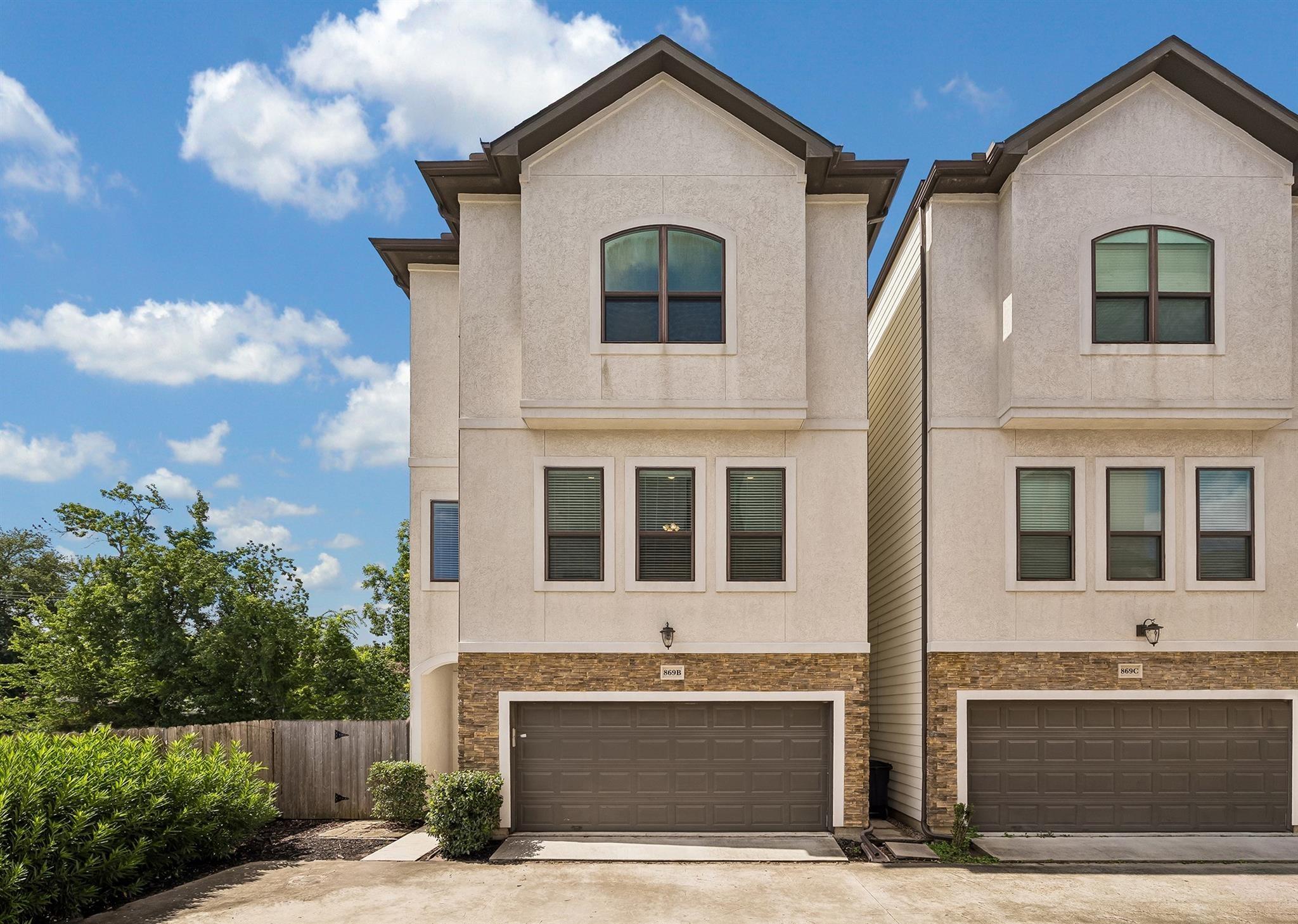 Wakefield Dr, Houston, TX 77018