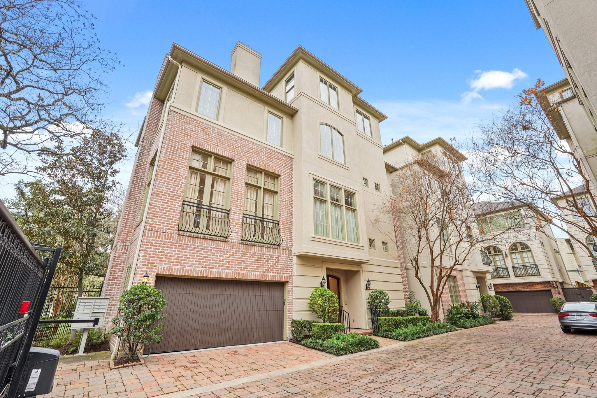 Lovett Blvd, Houston, TX 77006