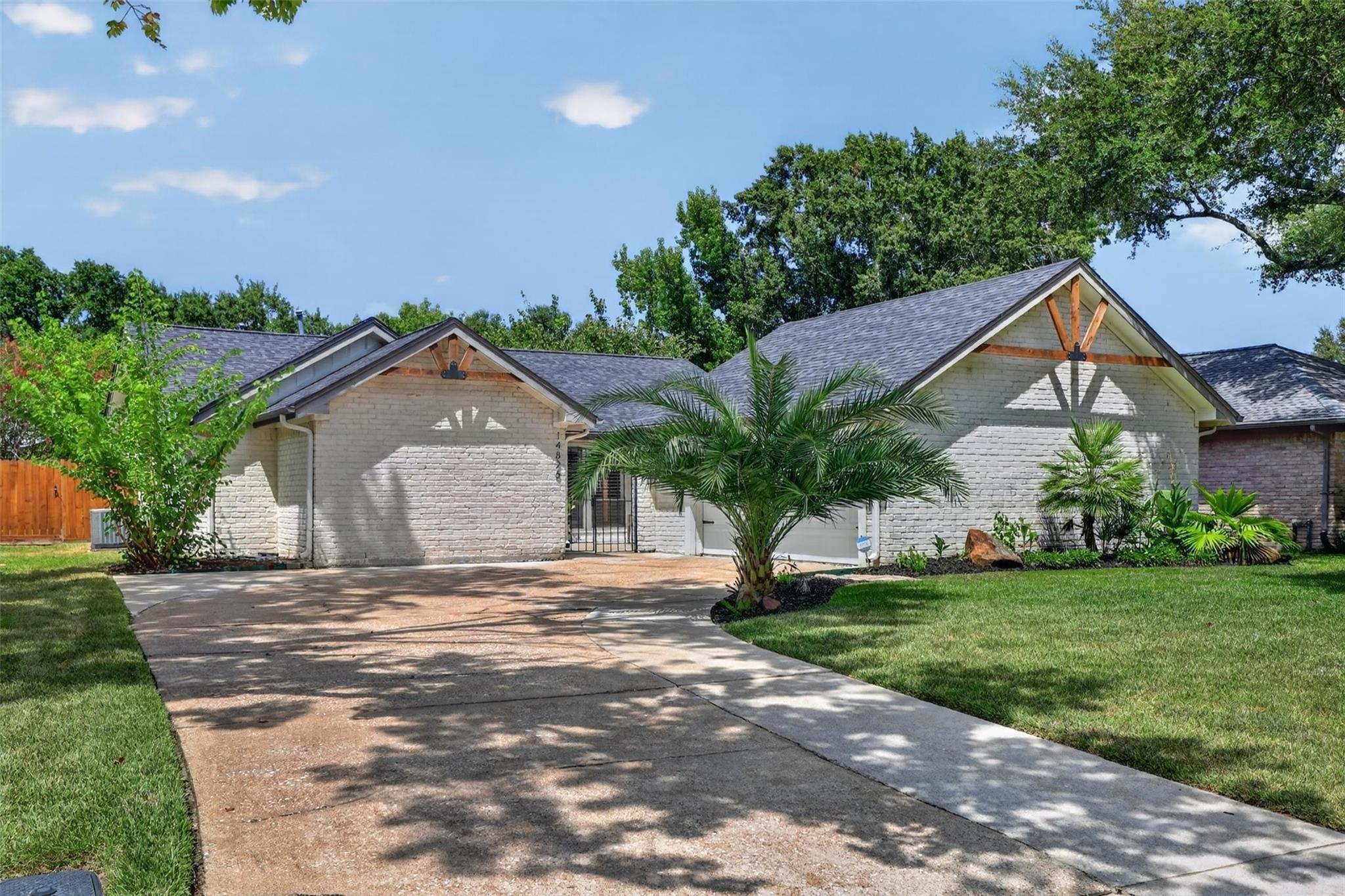 Beechmoor Dr, Houston, TX 77095