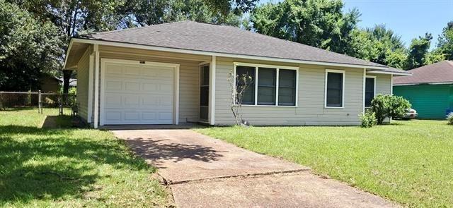 Azalea Ave, Orange, TX 77630