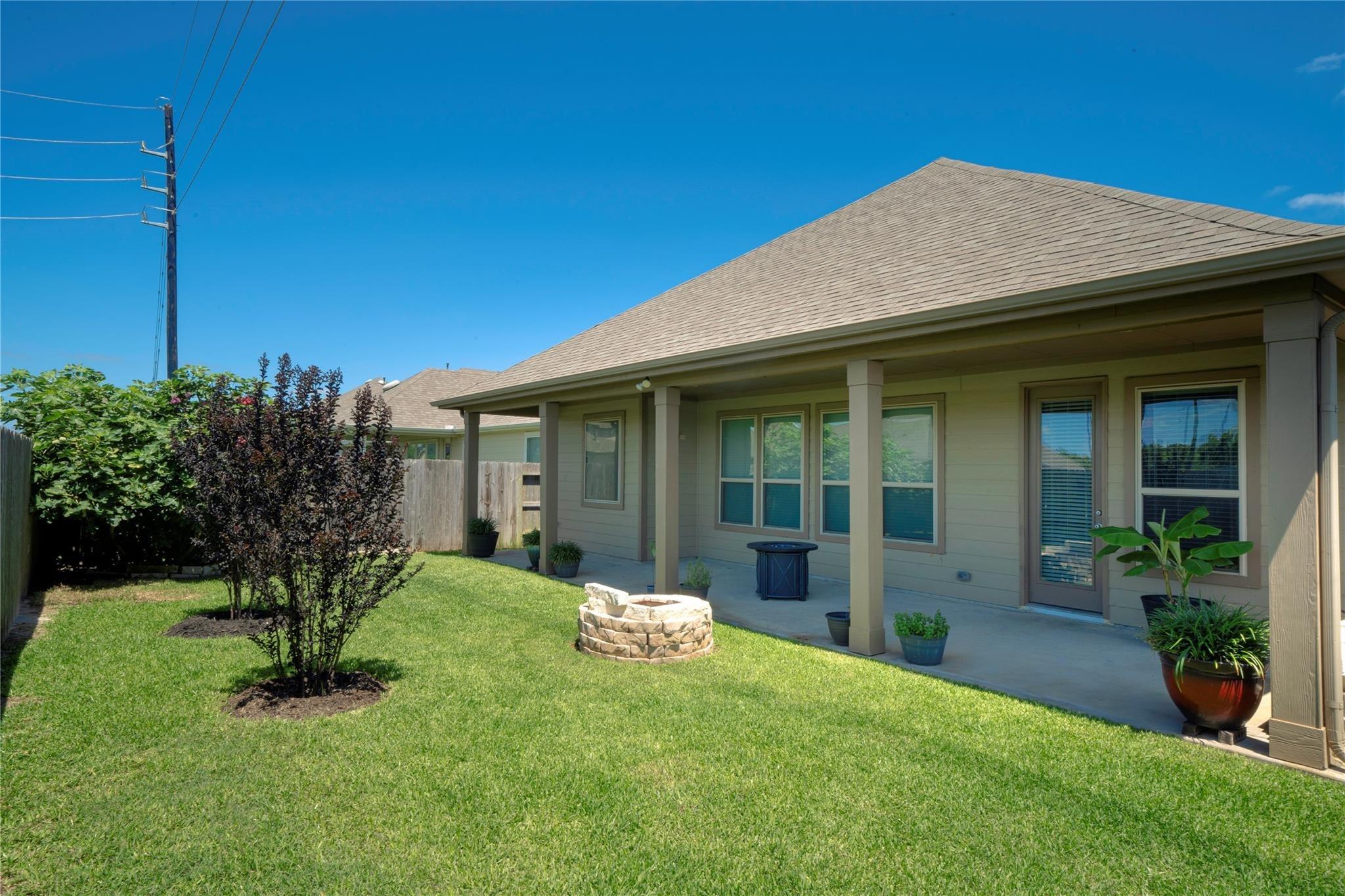 Bobcat Bayou Dr, Katy, TX 77494