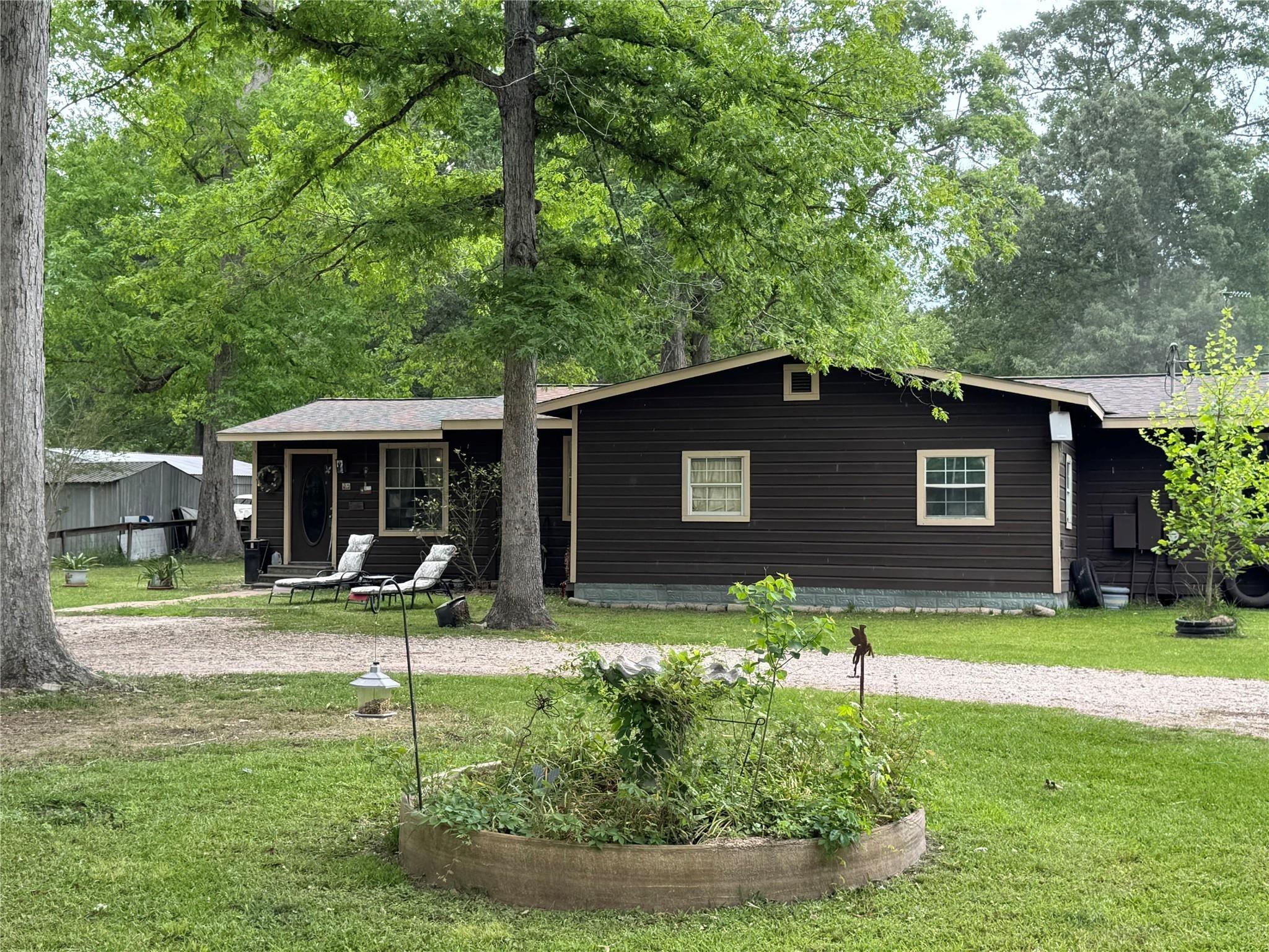 Crossno Dr, Cleveland, TX 77328