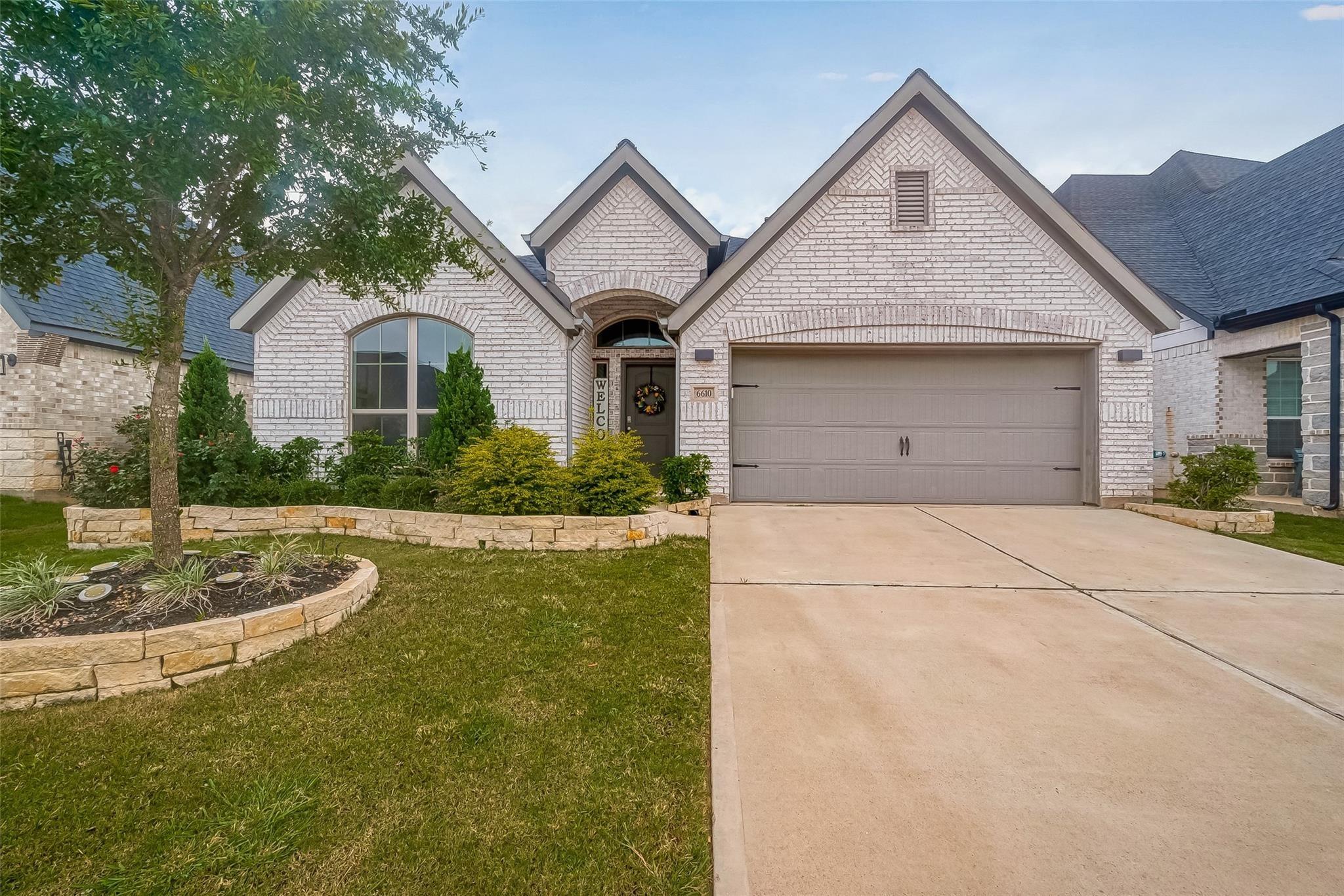 Redwing Ct, Katy, TX 77493