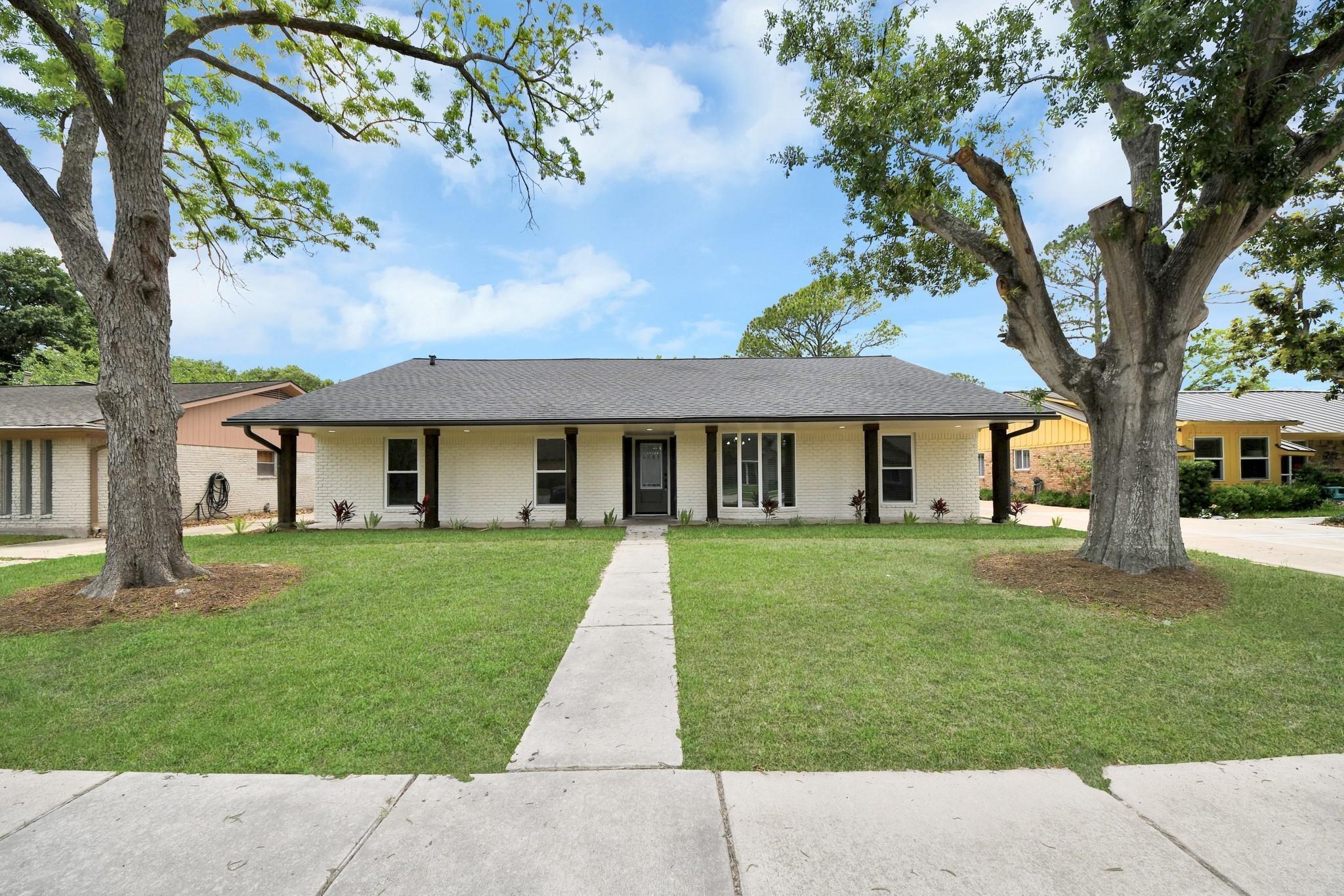 Lattimer Dr, Houston, TX 77035