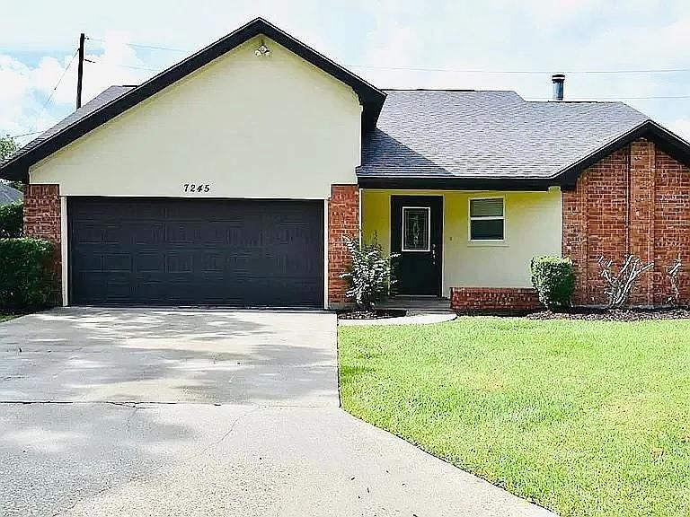 Hidden Valley Dr, Beaumont, TX 77708