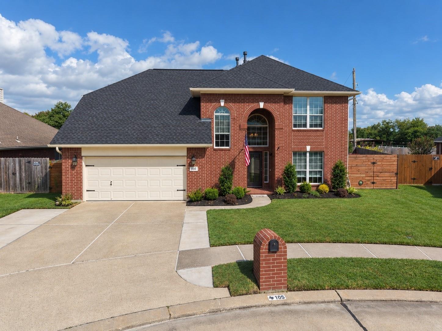 Kevin Ct, La Porte, TX 77571