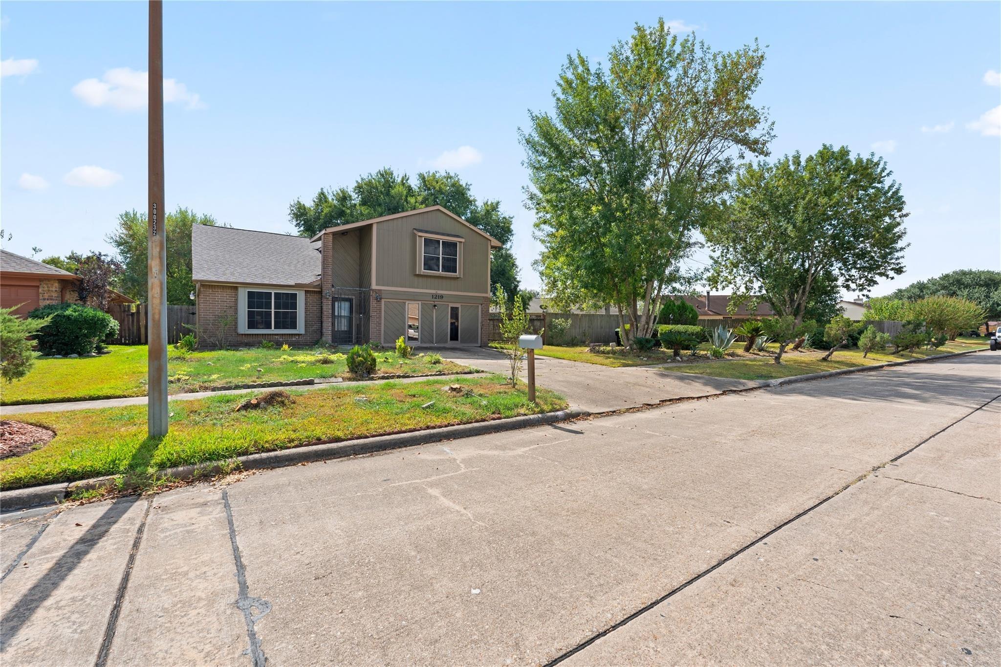 Beechbend Dr, Missouri City, TX 77489