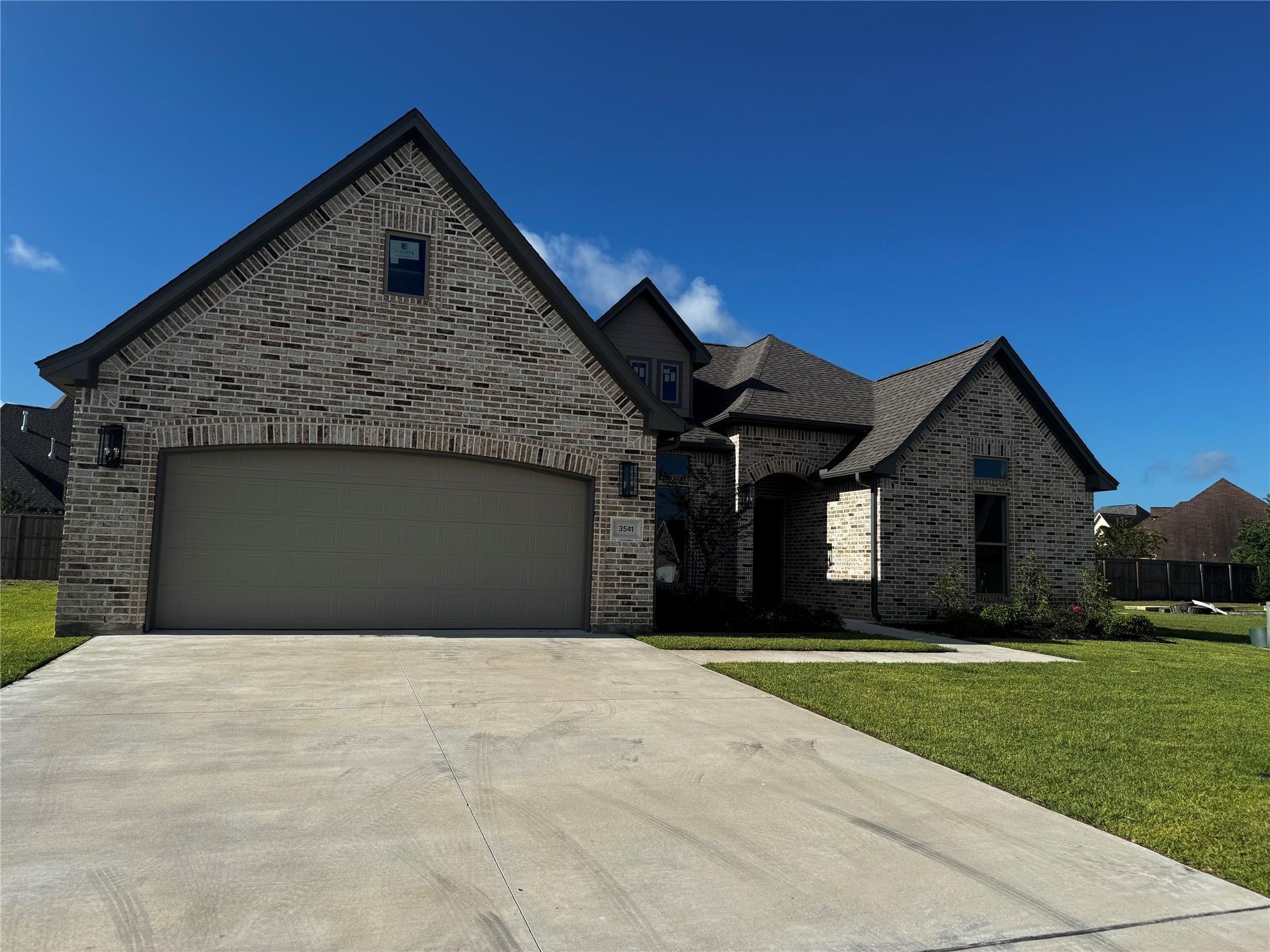 Lily Ln, Beaumont, TX 77713