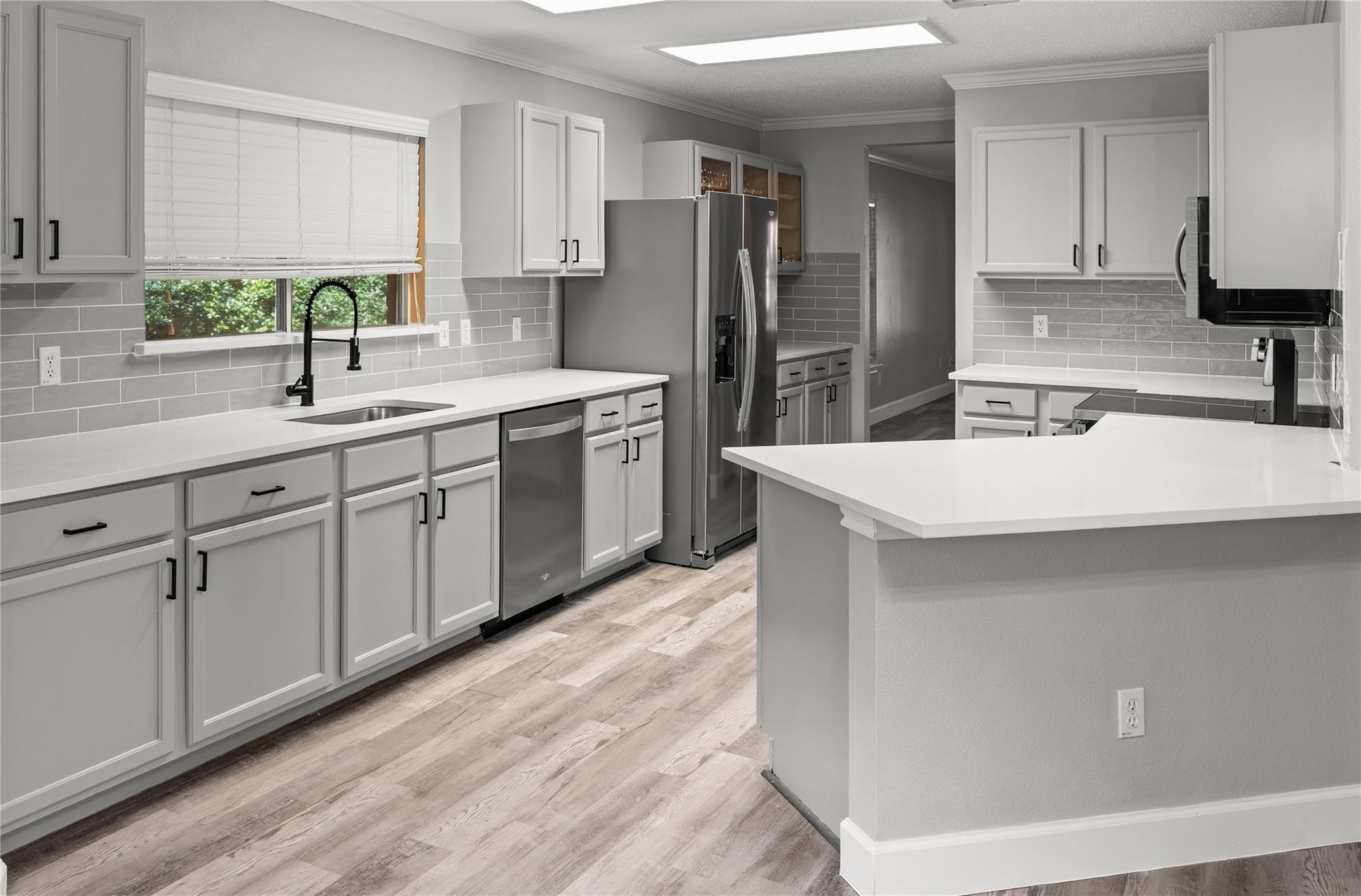 Claywood Dr, Austin, TX 78753